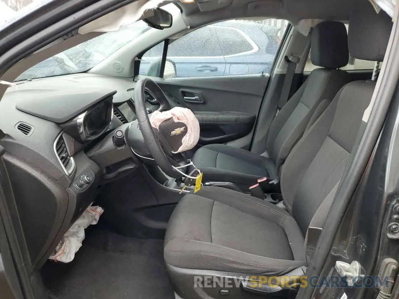 7 fotografías del automóvil dañado 3GNCJPSB4KL404224 CHEVROLET TRAX 2019