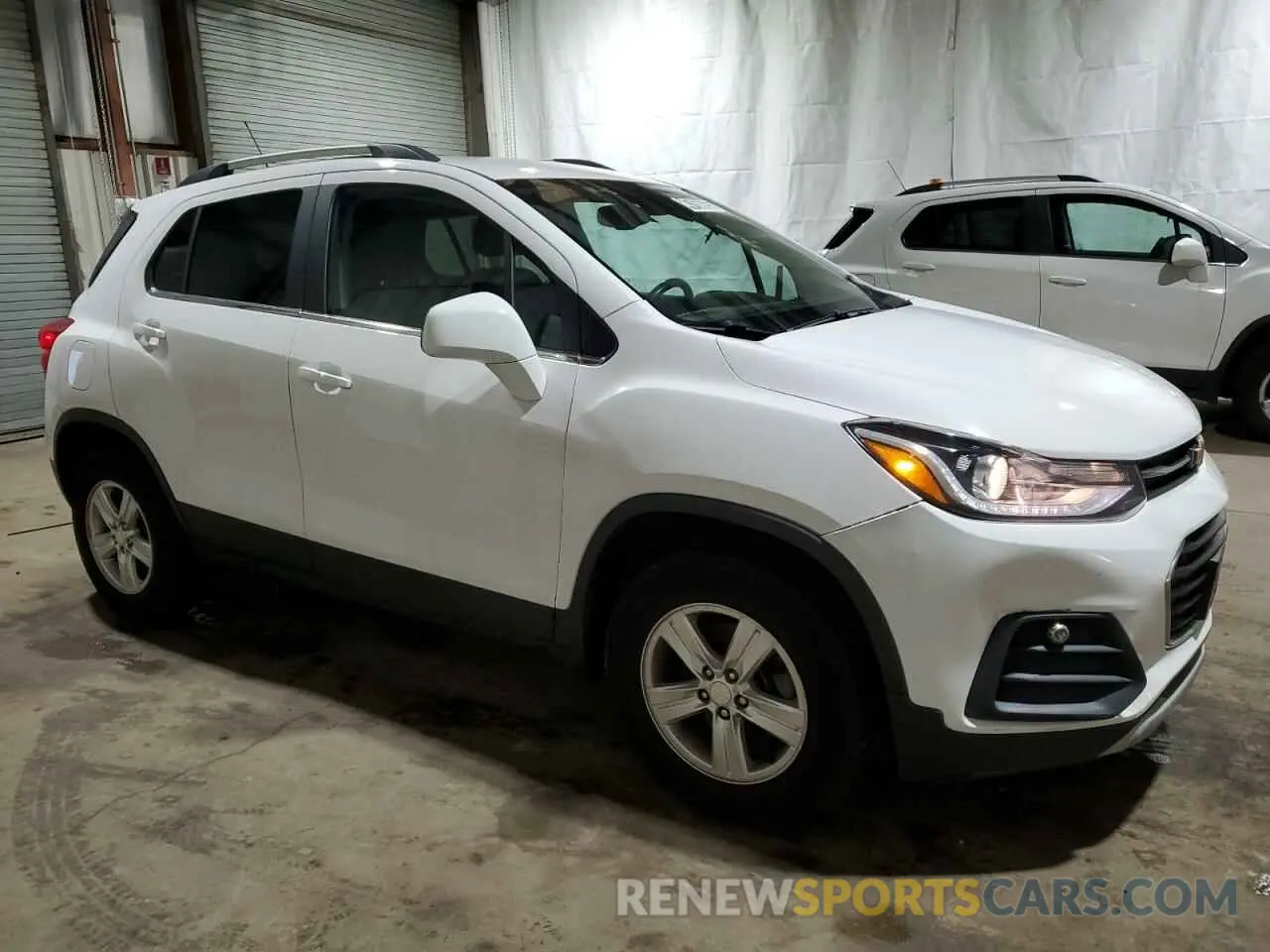4 fotografías del automóvil dañado 3GNCJPSB5KL198301 CHEVROLET TRAX 2019