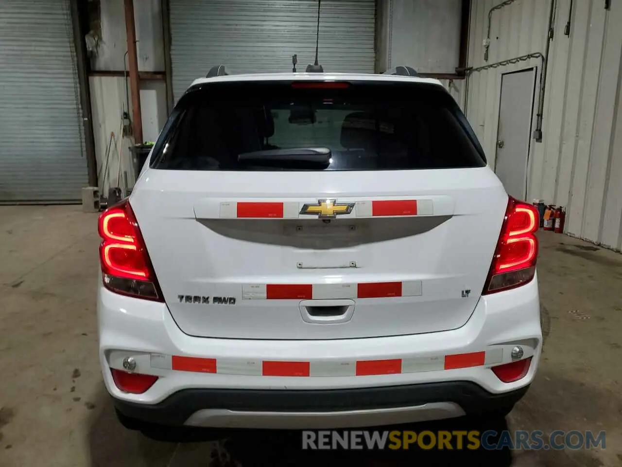 6 fotografías del automóvil dañado 3GNCJPSB5KL198301 CHEVROLET TRAX 2019