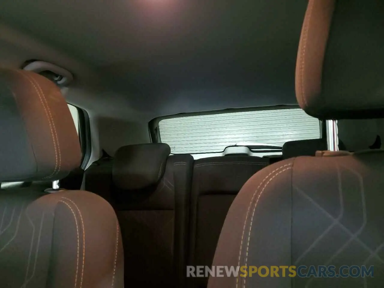 10 fotografías del automóvil dañado 3GNCJPSBXKL217117 CHEVROLET TRAX 2019