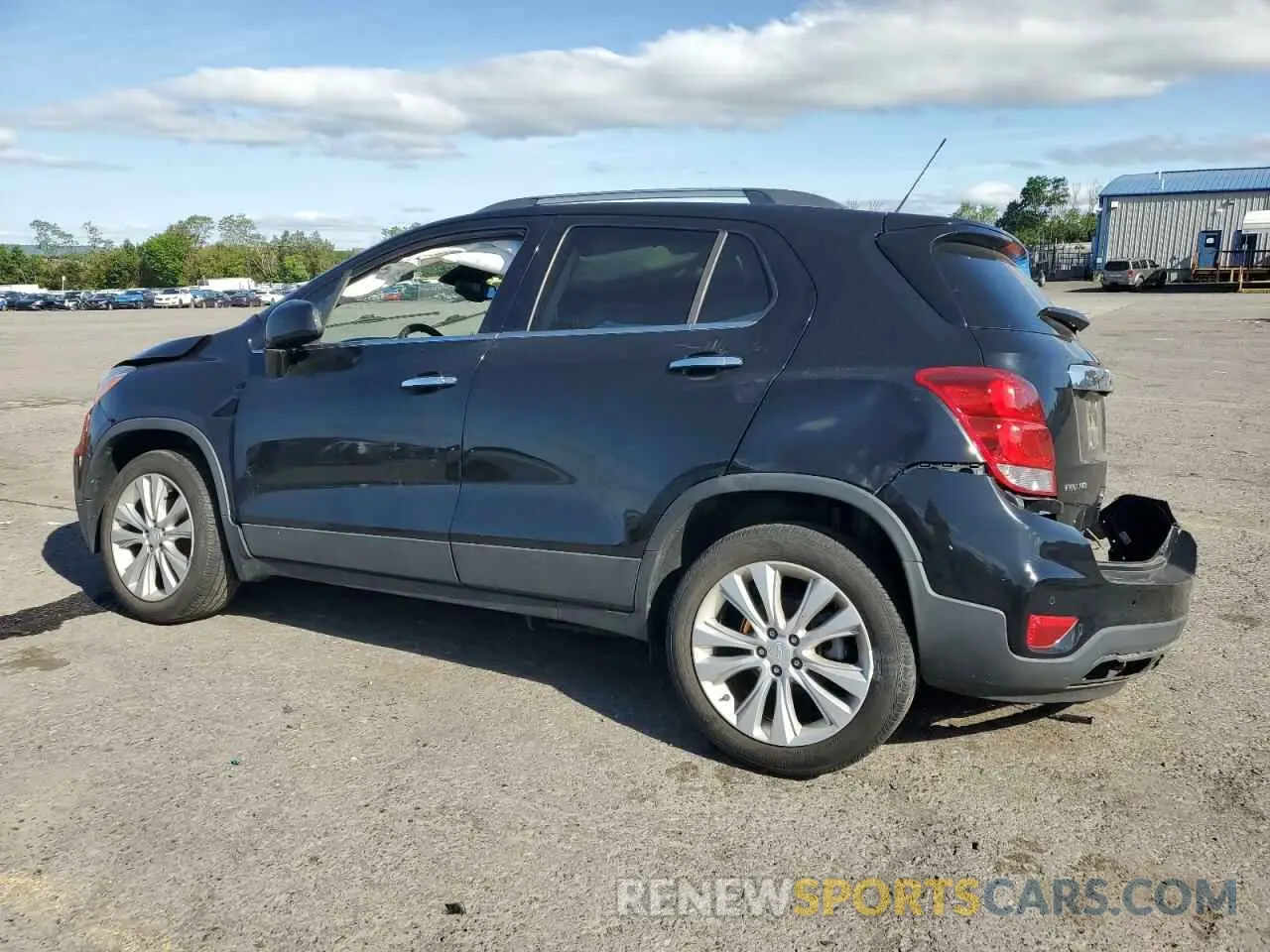 2 fotografías del automóvil dañado 3GNCJRSB1KL255072 CHEVROLET TRAX 2019