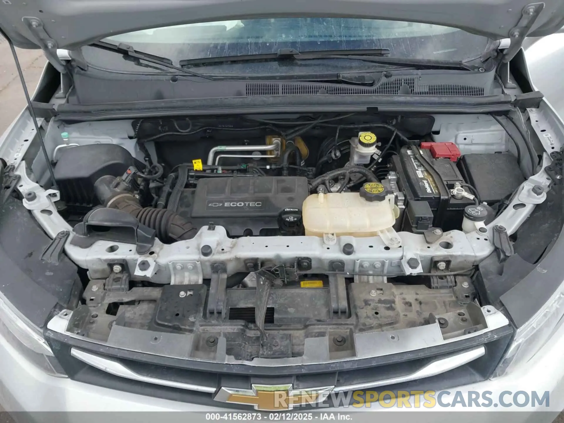 10 fotografías del automóvil dañado KL7CJLSB0KB753820 CHEVROLET TRAX 2019