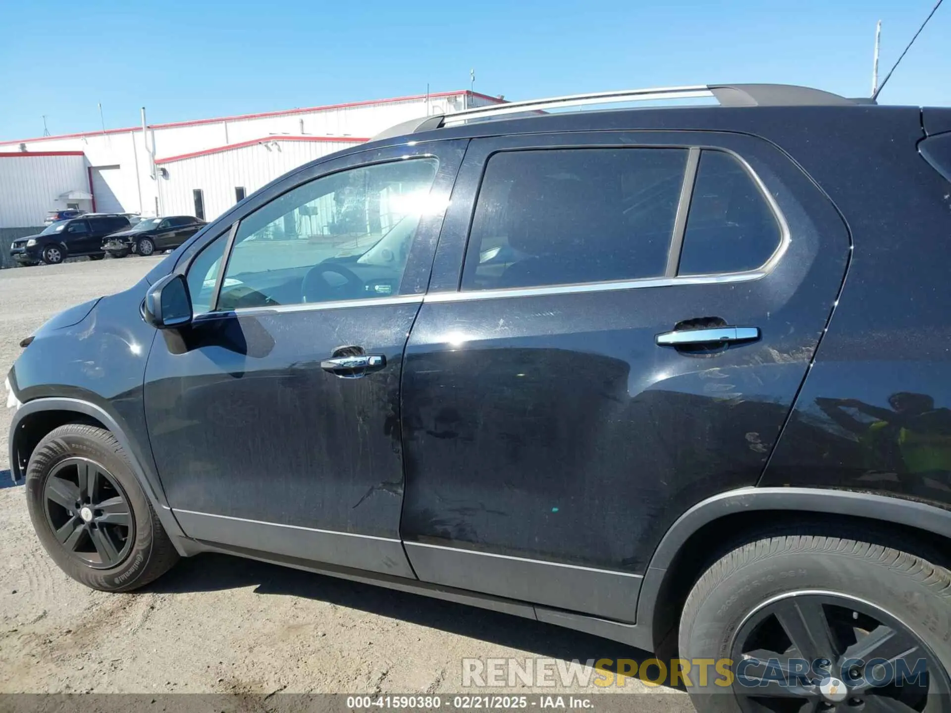 15 fotografías del automóvil dañado KL7CJLSB1KB774921 CHEVROLET TRAX 2019