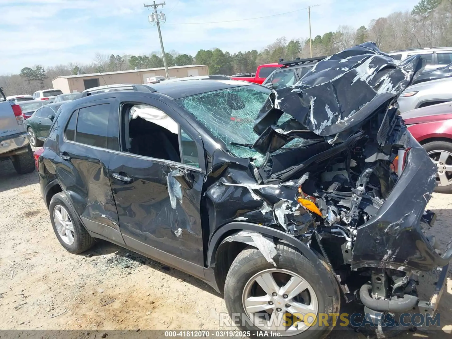 14 fotografías del automóvil dañado KL7CJLSB1KB789483 CHEVROLET TRAX 2019