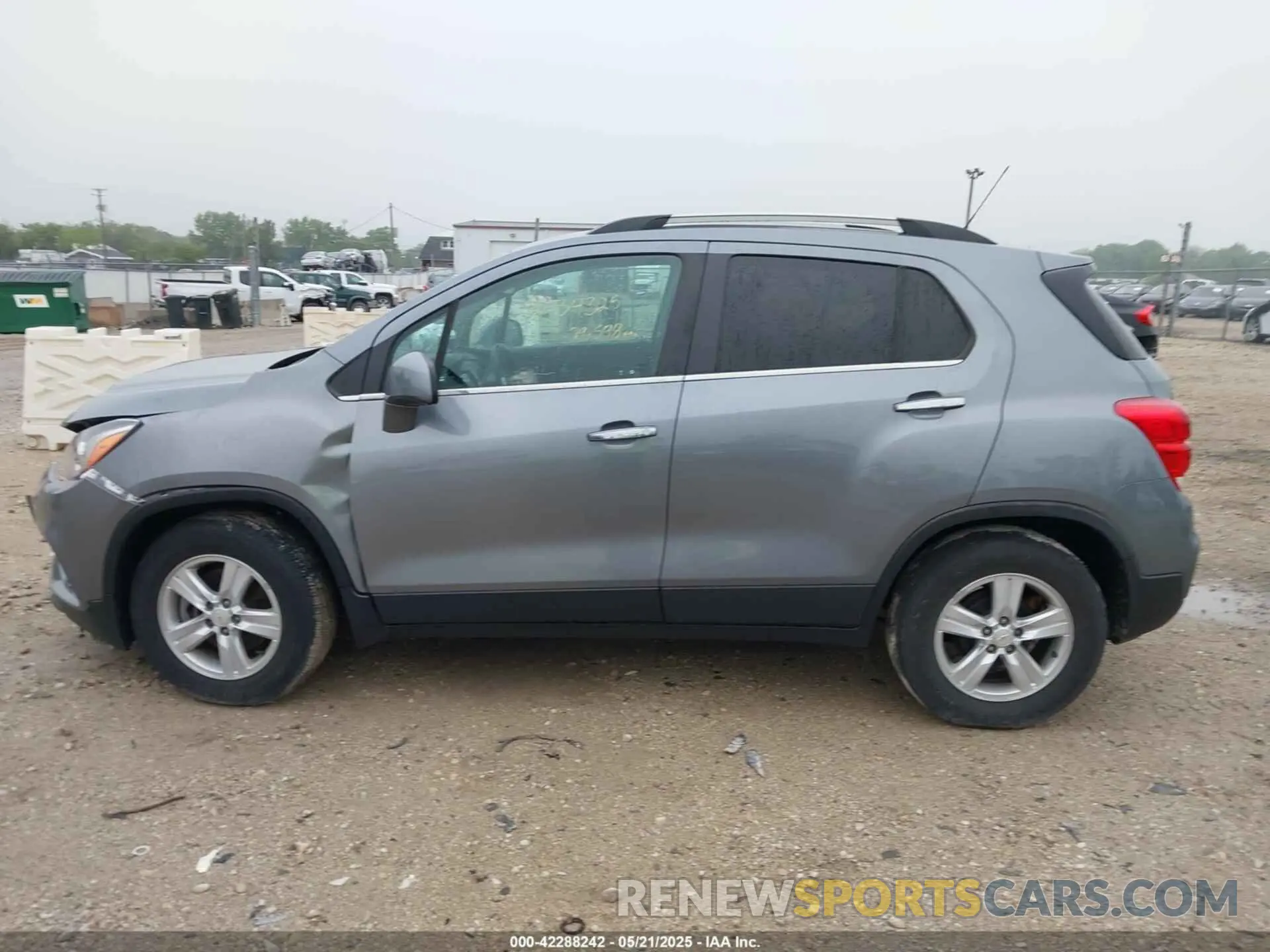 14 fotografías del automóvil dañado KL7CJLSB1KB877160 CHEVROLET TRAX 2019