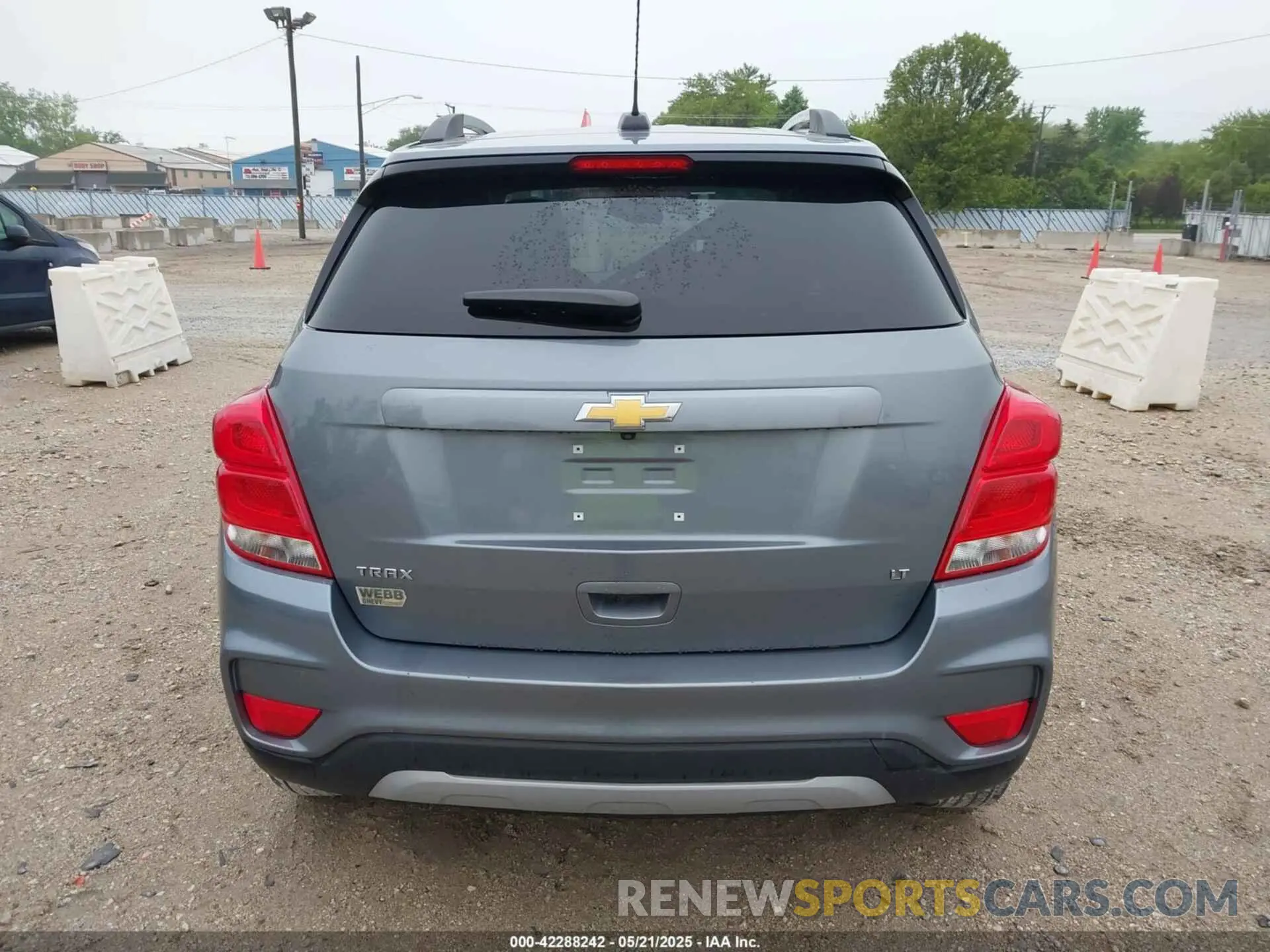 16 fotografías del automóvil dañado KL7CJLSB1KB877160 CHEVROLET TRAX 2019