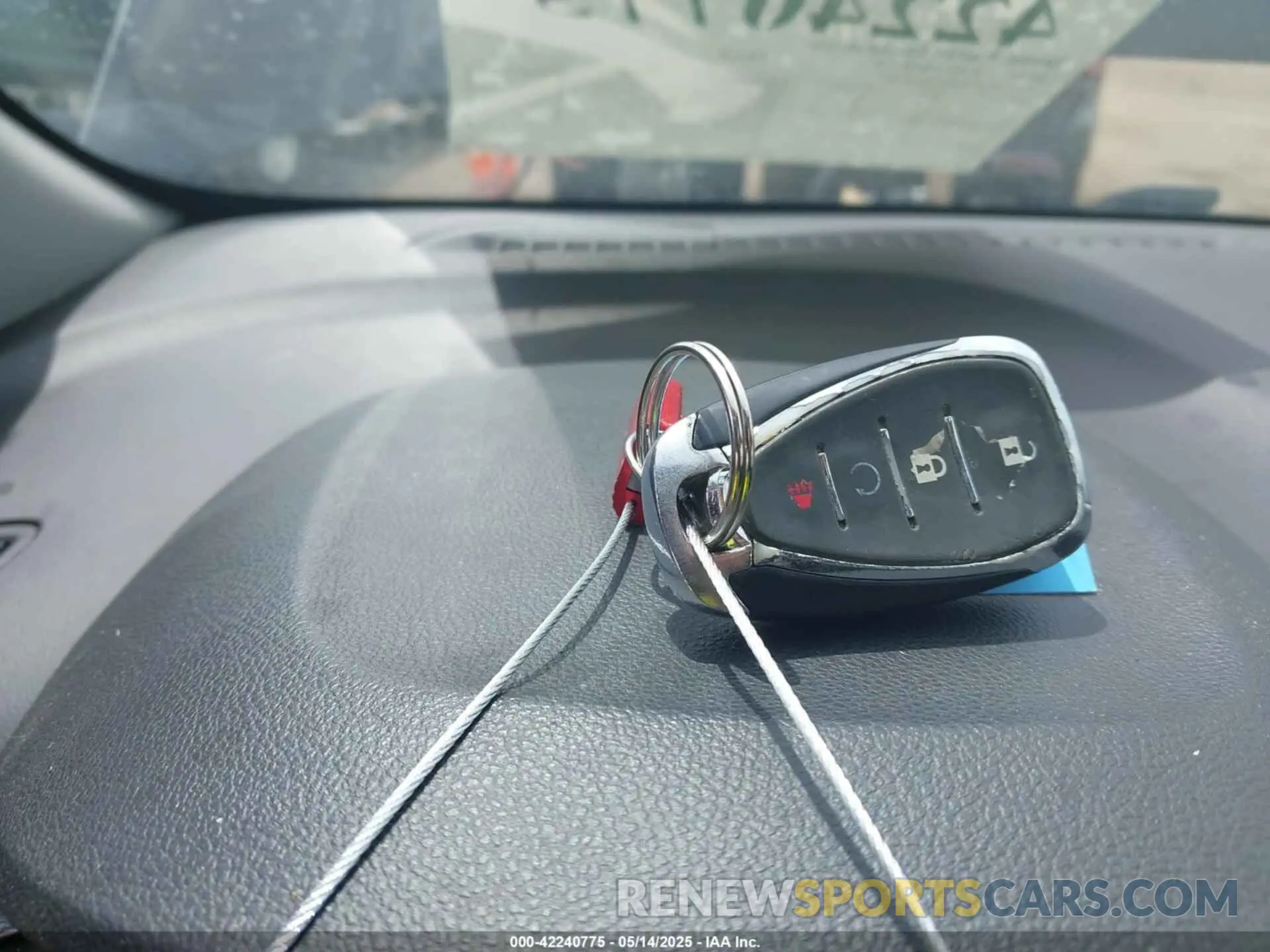 11 fotografías del automóvil dañado KL7CJLSB2KB789492 CHEVROLET TRAX 2019