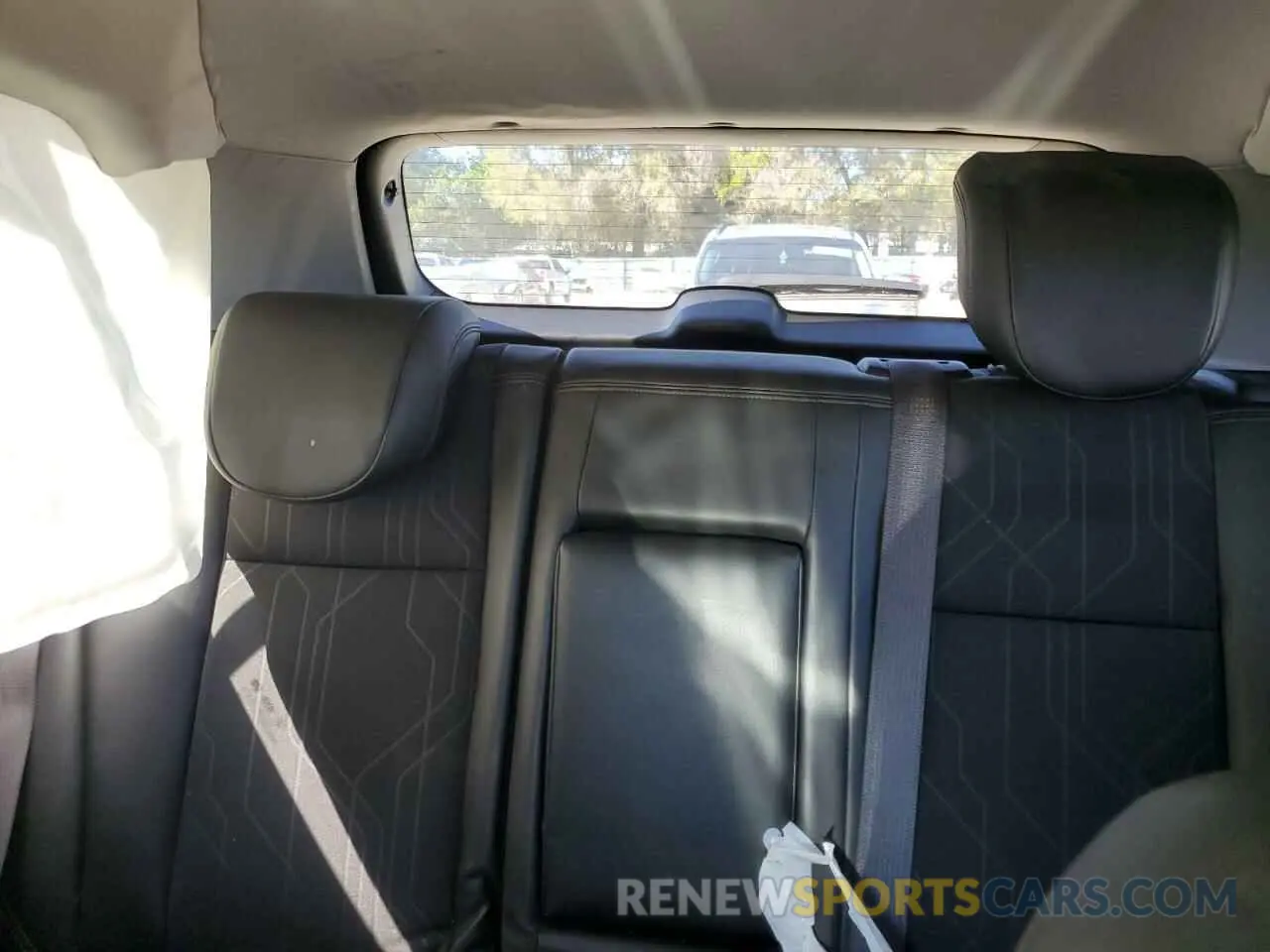 10 fotografías del automóvil dañado KL7CJLSB2KB792764 CHEVROLET TRAX 2019