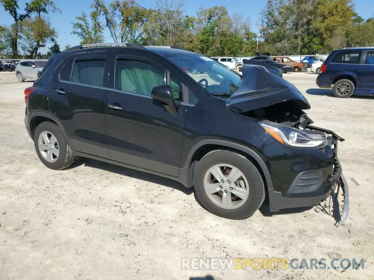 4 fotografías del automóvil dañado KL7CJLSB2KB792764 CHEVROLET TRAX 2019