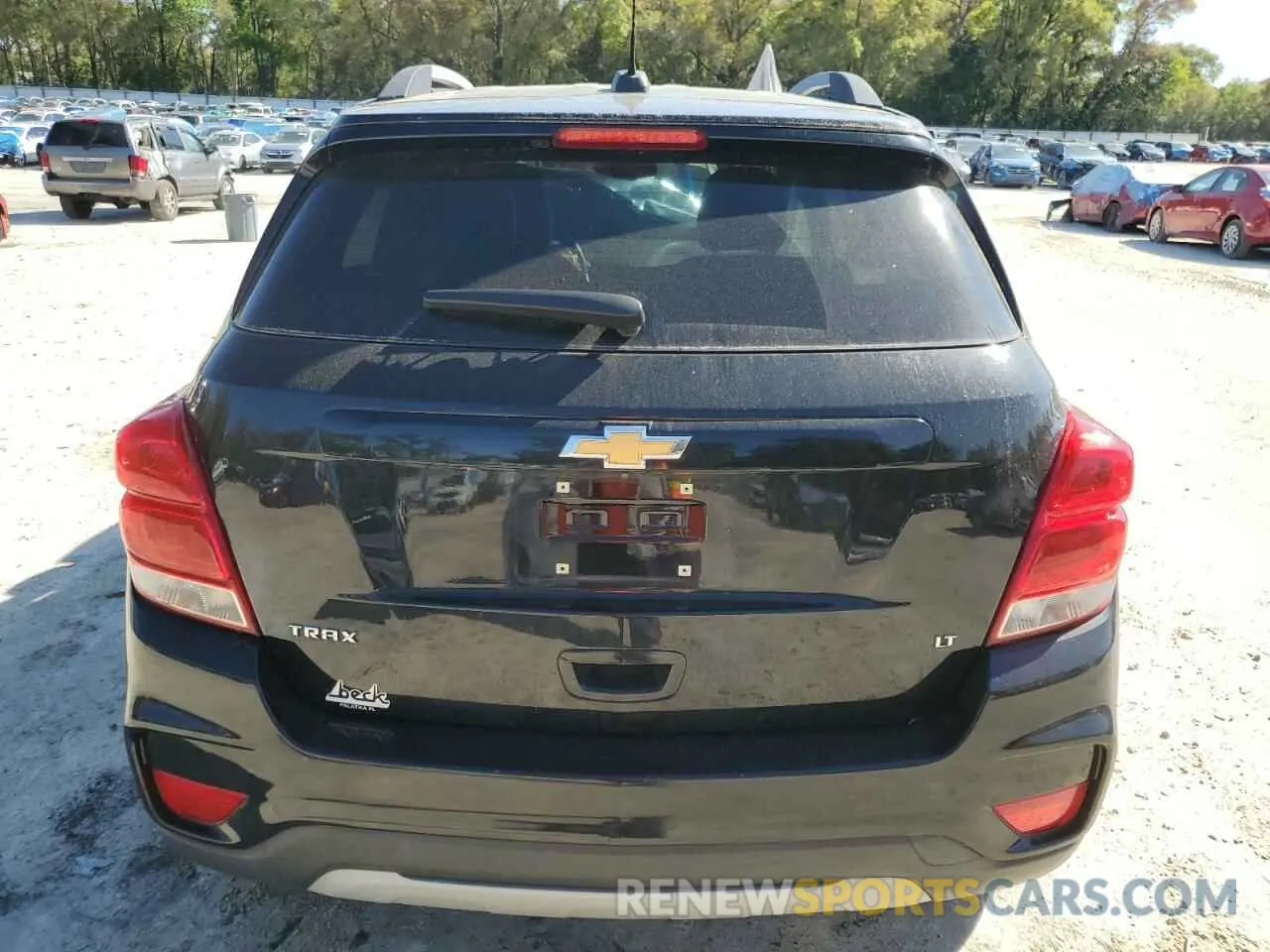 6 fotografías del automóvil dañado KL7CJLSB2KB792764 CHEVROLET TRAX 2019