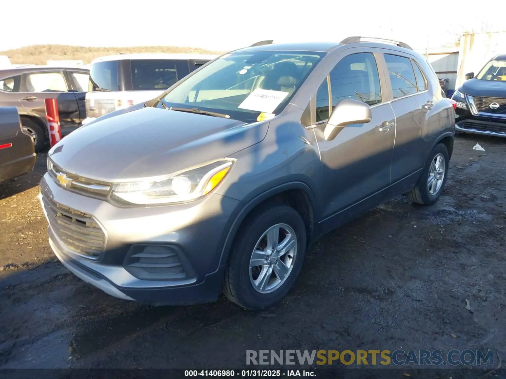 2 fotografías del automóvil dañado KL7CJLSB3KB826307 CHEVROLET TRAX 2019