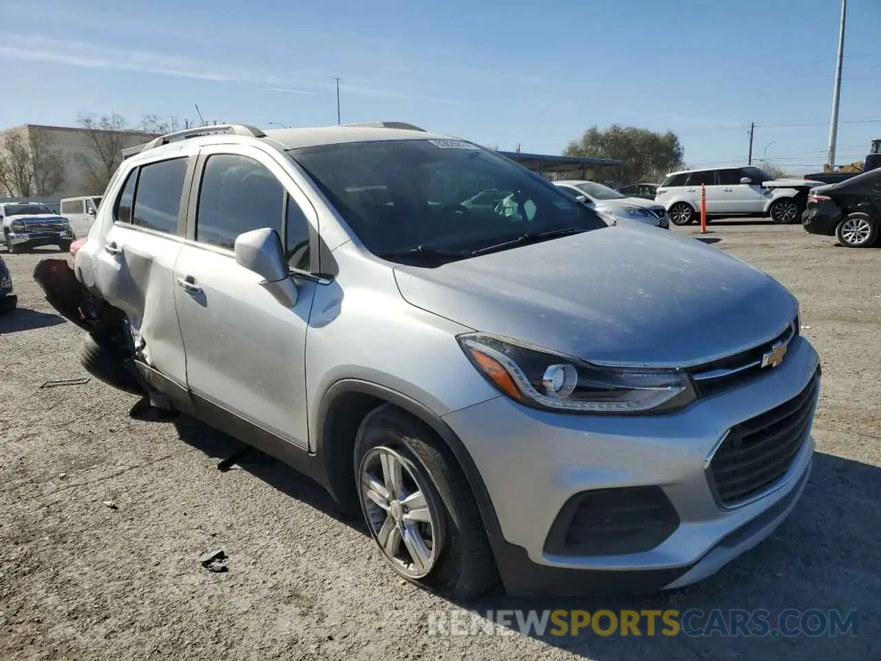 4 fotografías del automóvil dañado KL7CJLSB3KB893585 CHEVROLET TRAX 2019