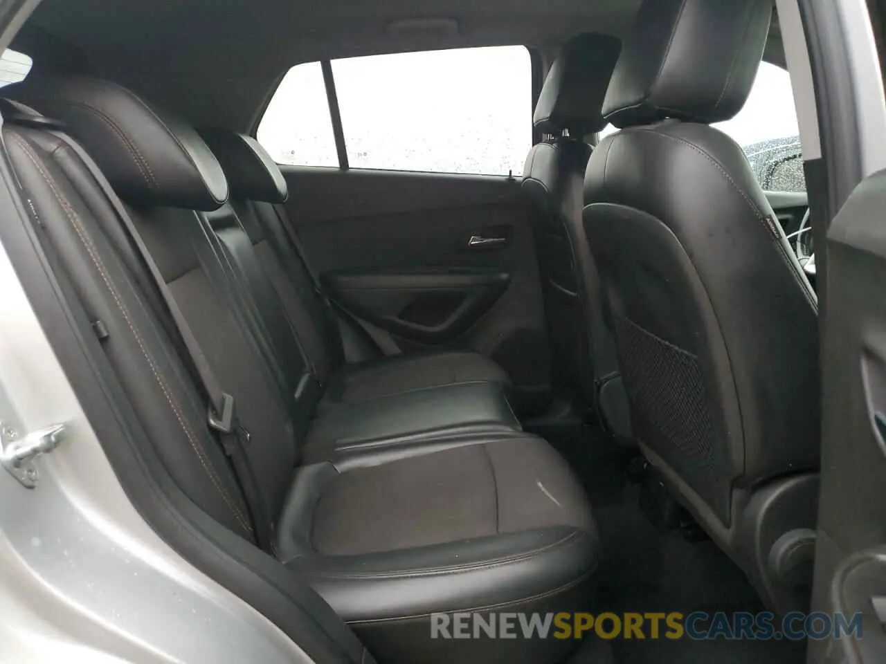 11 fotografías del automóvil dañado KL7CJLSB3KB962517 CHEVROLET TRAX 2019