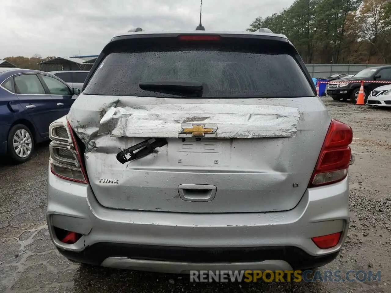 6 fotografías del automóvil dañado KL7CJLSB3KB962517 CHEVROLET TRAX 2019