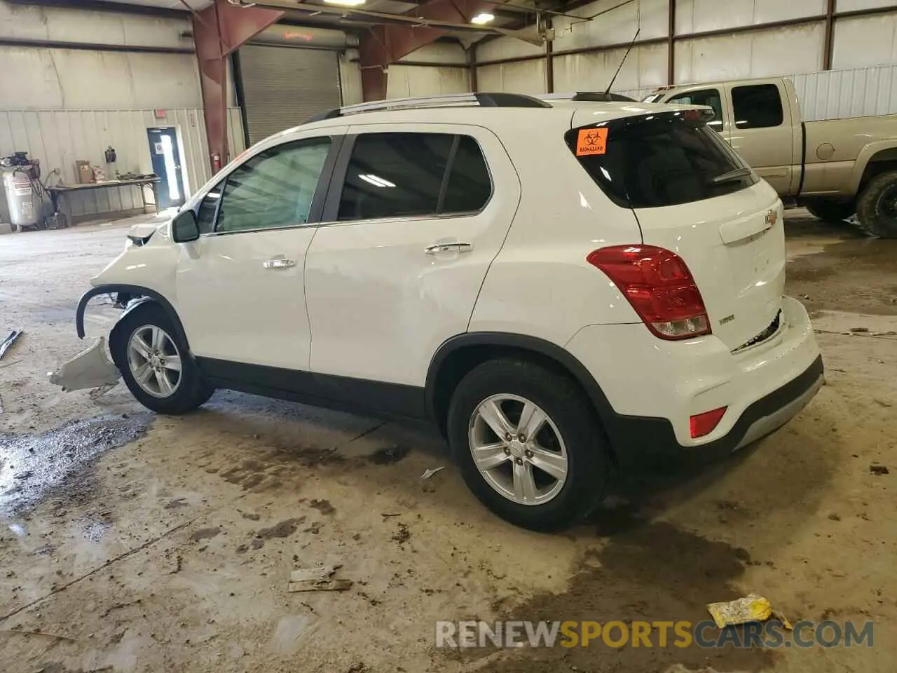 2 fotografías del automóvil dañado KL7CJLSB4KB711585 CHEVROLET TRAX 2019