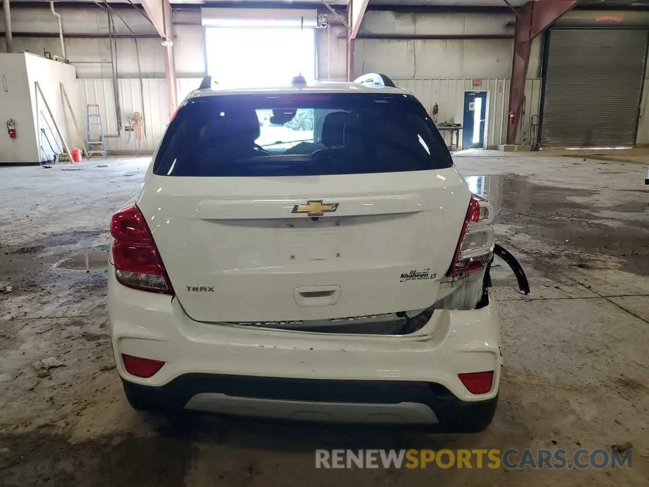 6 fotografías del automóvil dañado KL7CJLSB4KB711585 CHEVROLET TRAX 2019