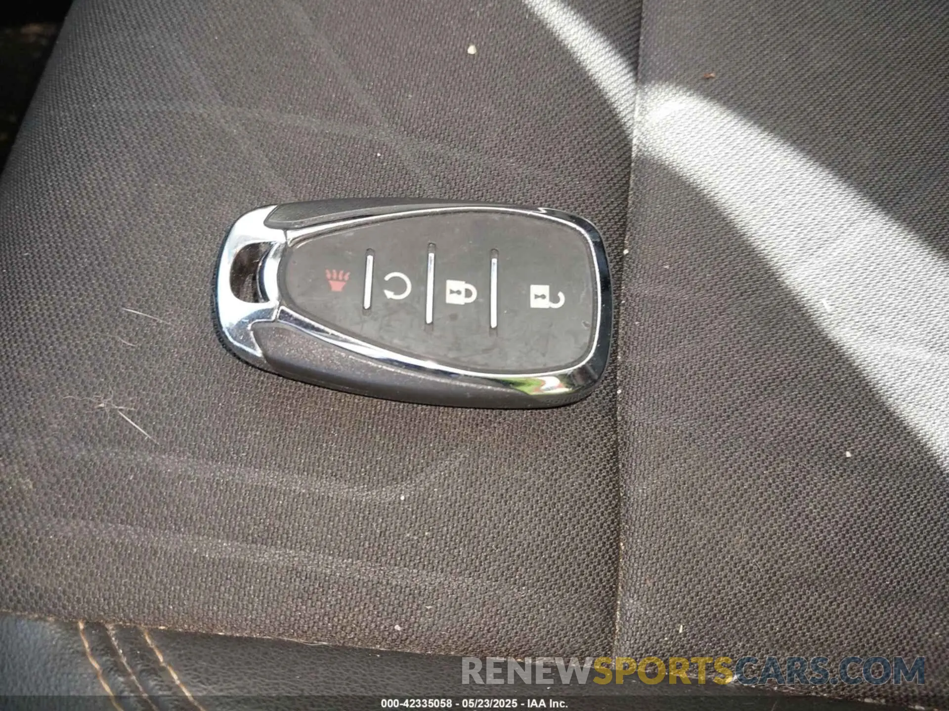 11 fotografías del automóvil dañado KL7CJLSB5KB771603 CHEVROLET TRAX 2019