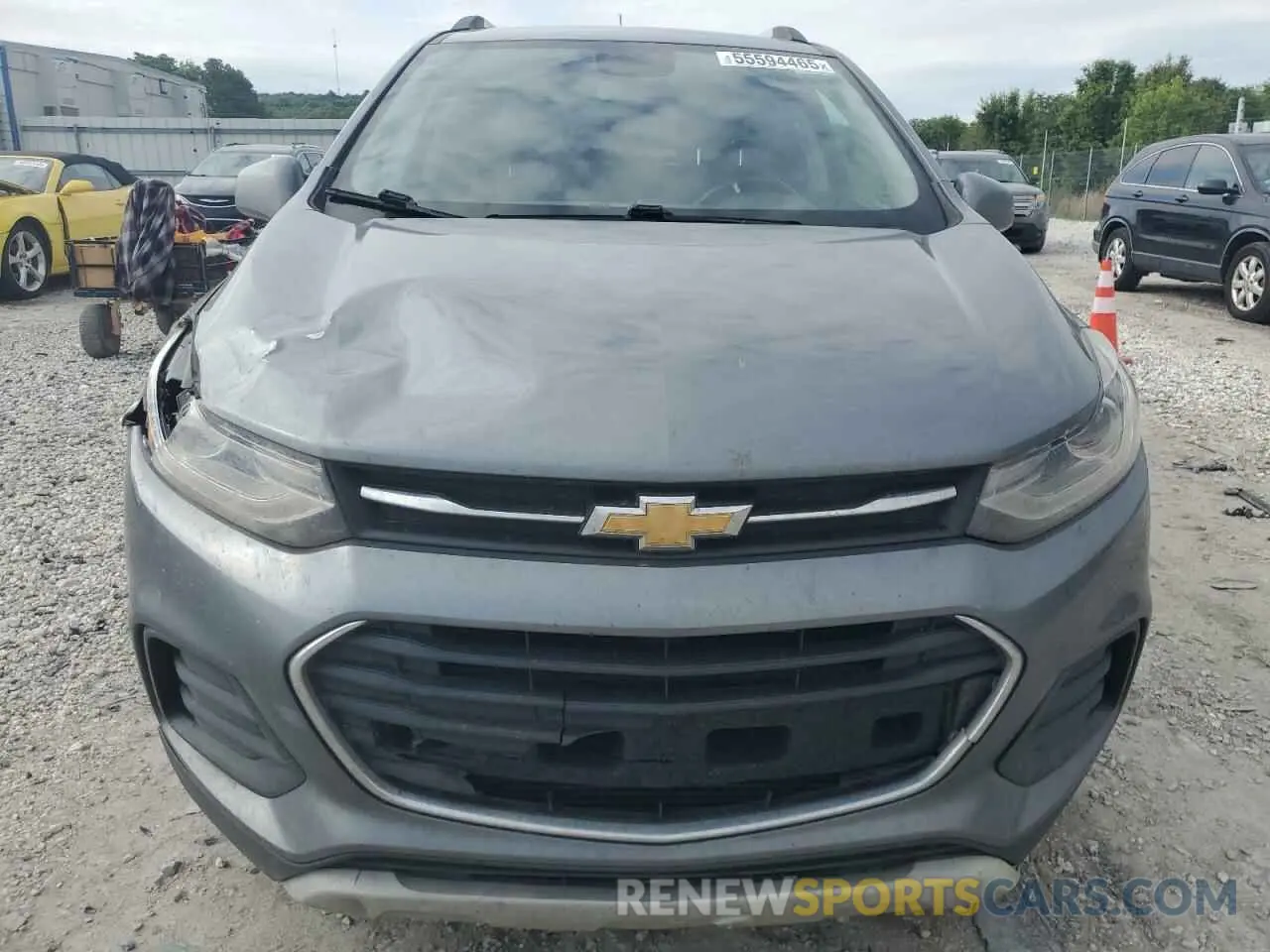 5 fotografías del automóvil dañado KL7CJLSB5KB855887 CHEVROLET TRAX 2019
