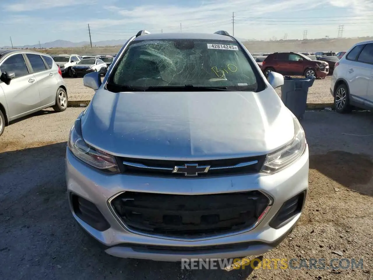 5 fotografías del automóvil dañado KL7CJLSB5KB872818 CHEVROLET TRAX 2019