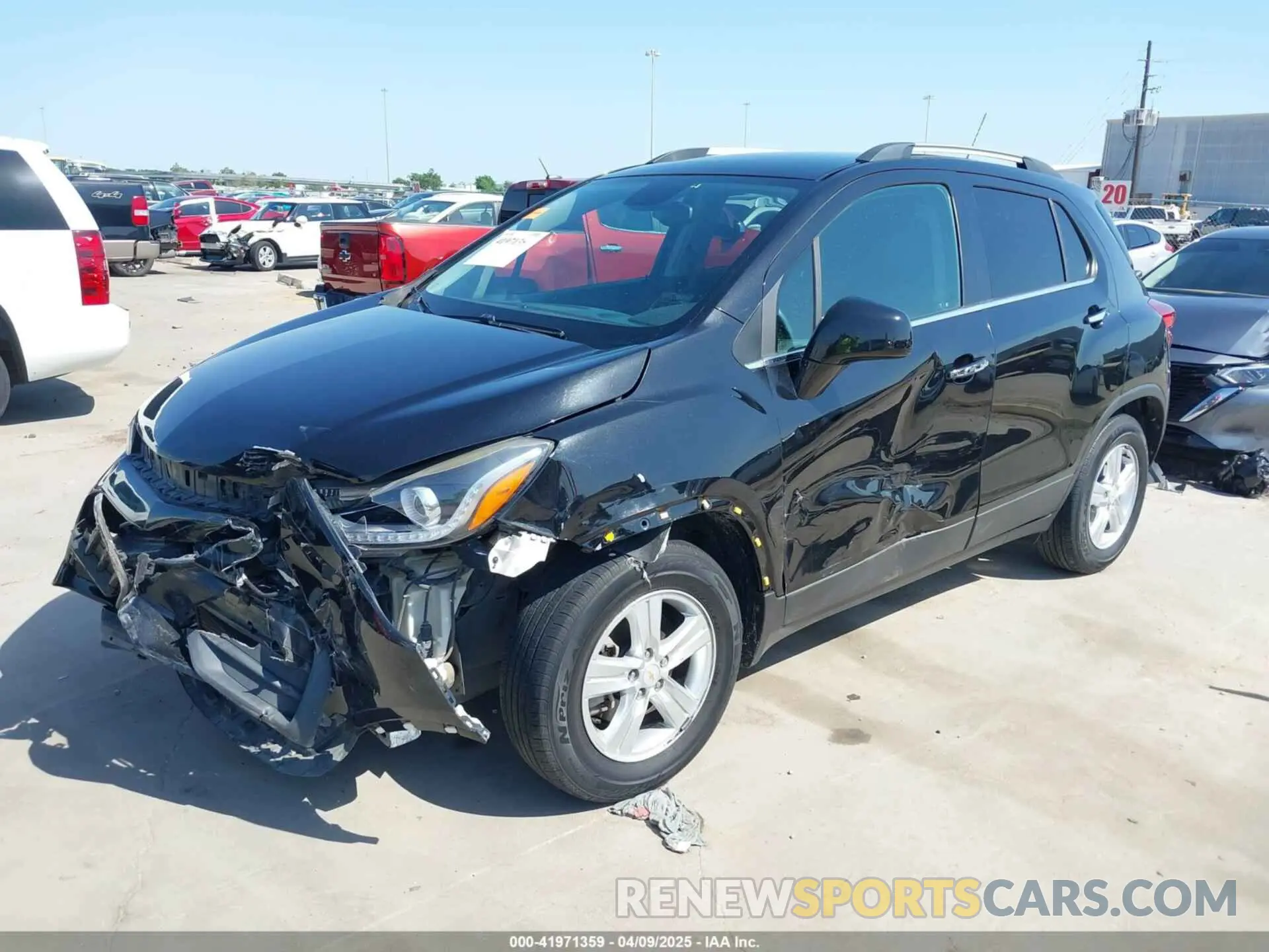 2 fotografías del automóvil dañado KL7CJLSB6KB956193 CHEVROLET TRAX 2019