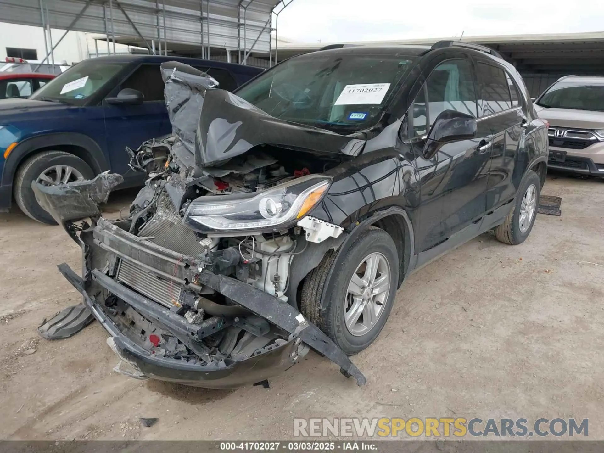 2 fotografías del automóvil dañado KL7CJLSB7KB954386 CHEVROLET TRAX 2019