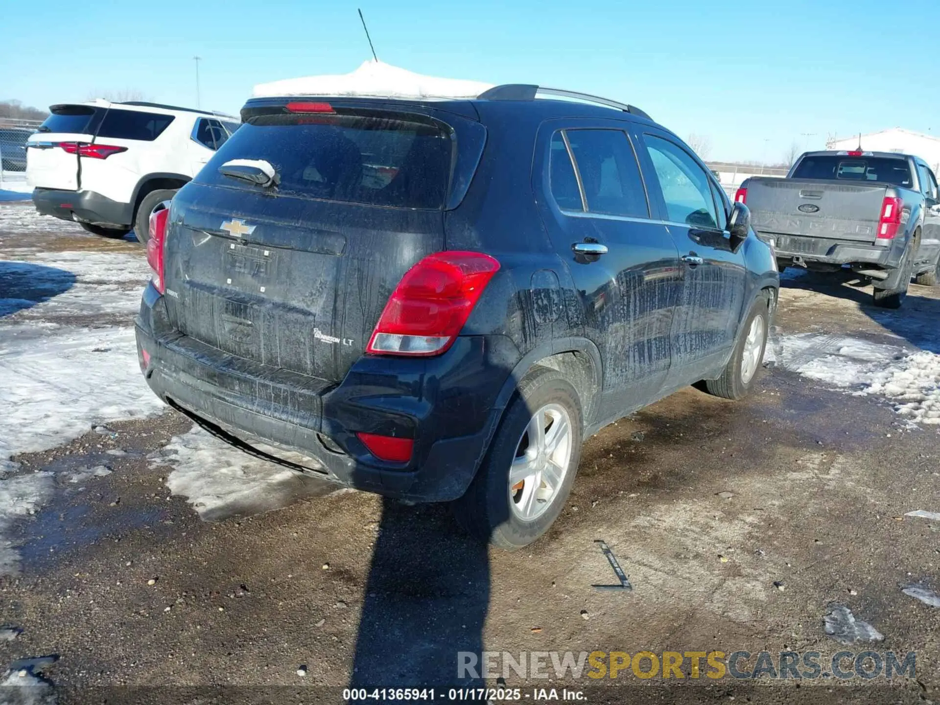 4 fotografías del automóvil dañado KL7CJLSB9KB744243 CHEVROLET TRAX 2019