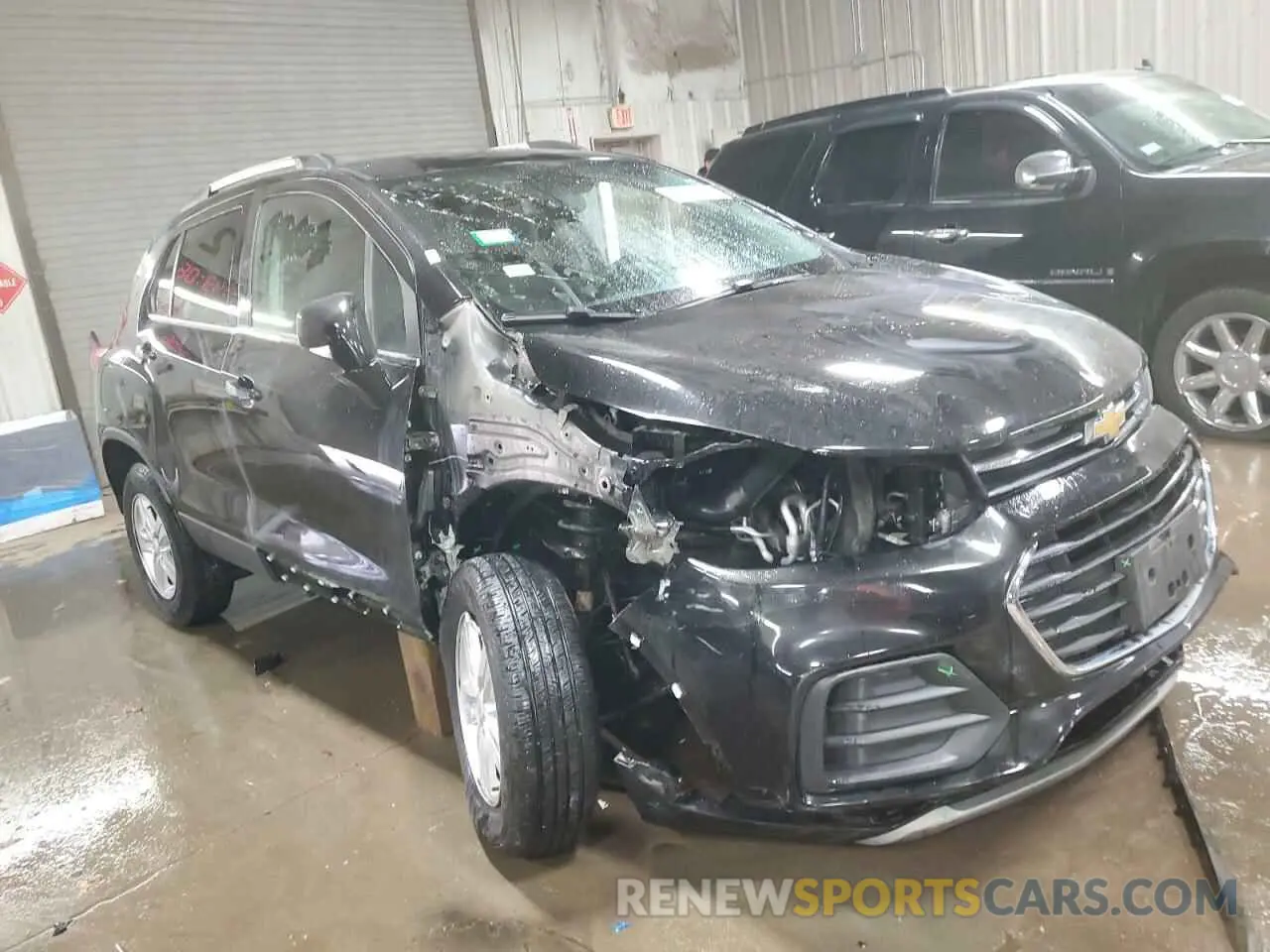 4 fotografías del automóvil dañado KL7CJLSB9KB885538 CHEVROLET TRAX 2019