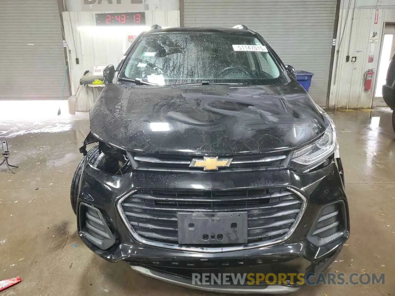 5 fotografías del automóvil dañado KL7CJLSB9KB885538 CHEVROLET TRAX 2019