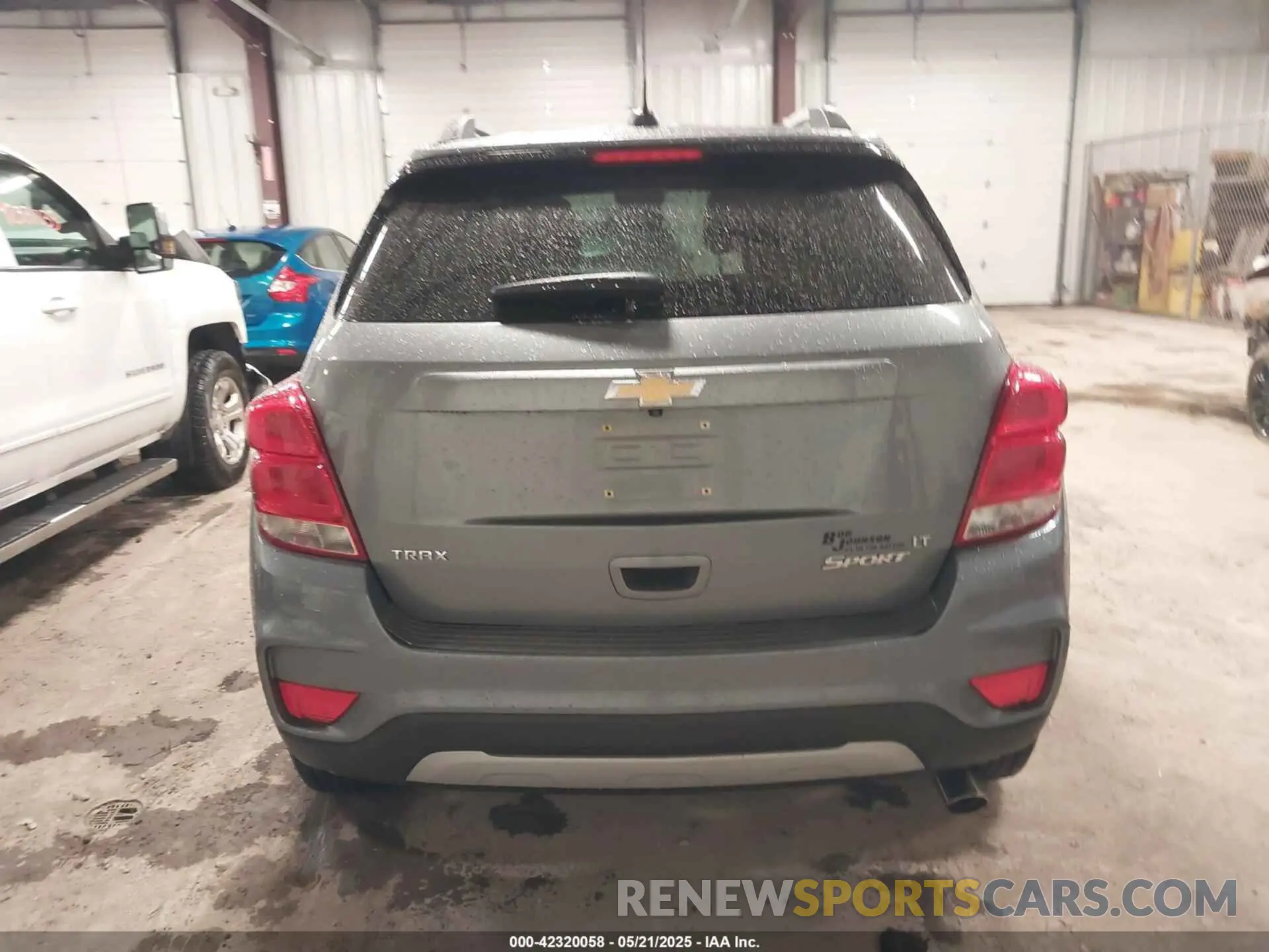 16 fotografías del automóvil dañado KL7CJLSB9KB903147 CHEVROLET TRAX 2019