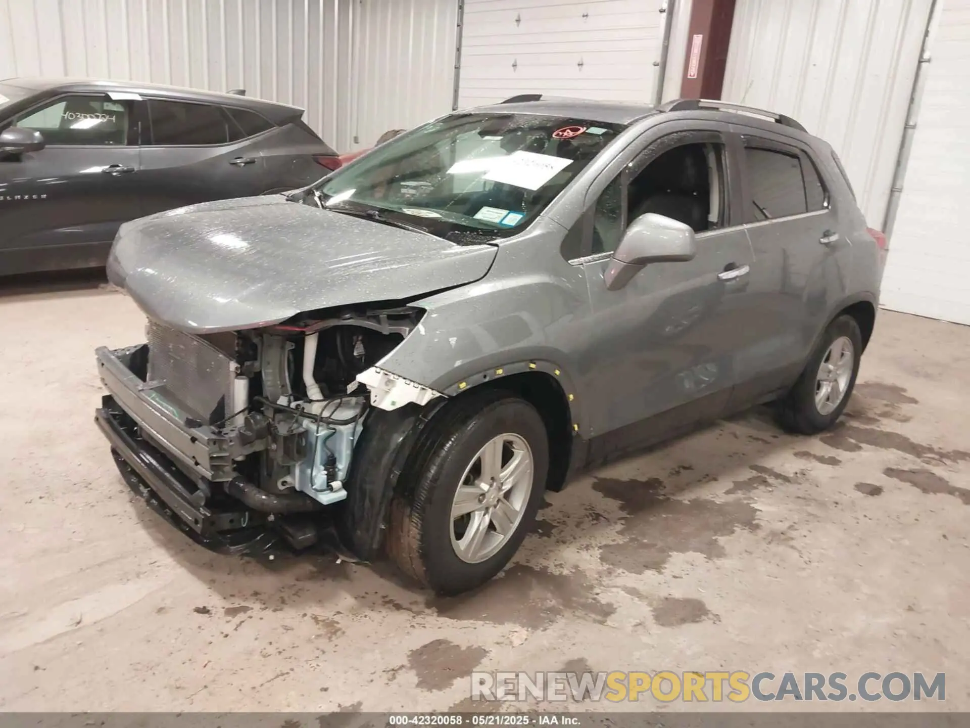 2 fotografías del automóvil dañado KL7CJLSB9KB903147 CHEVROLET TRAX 2019