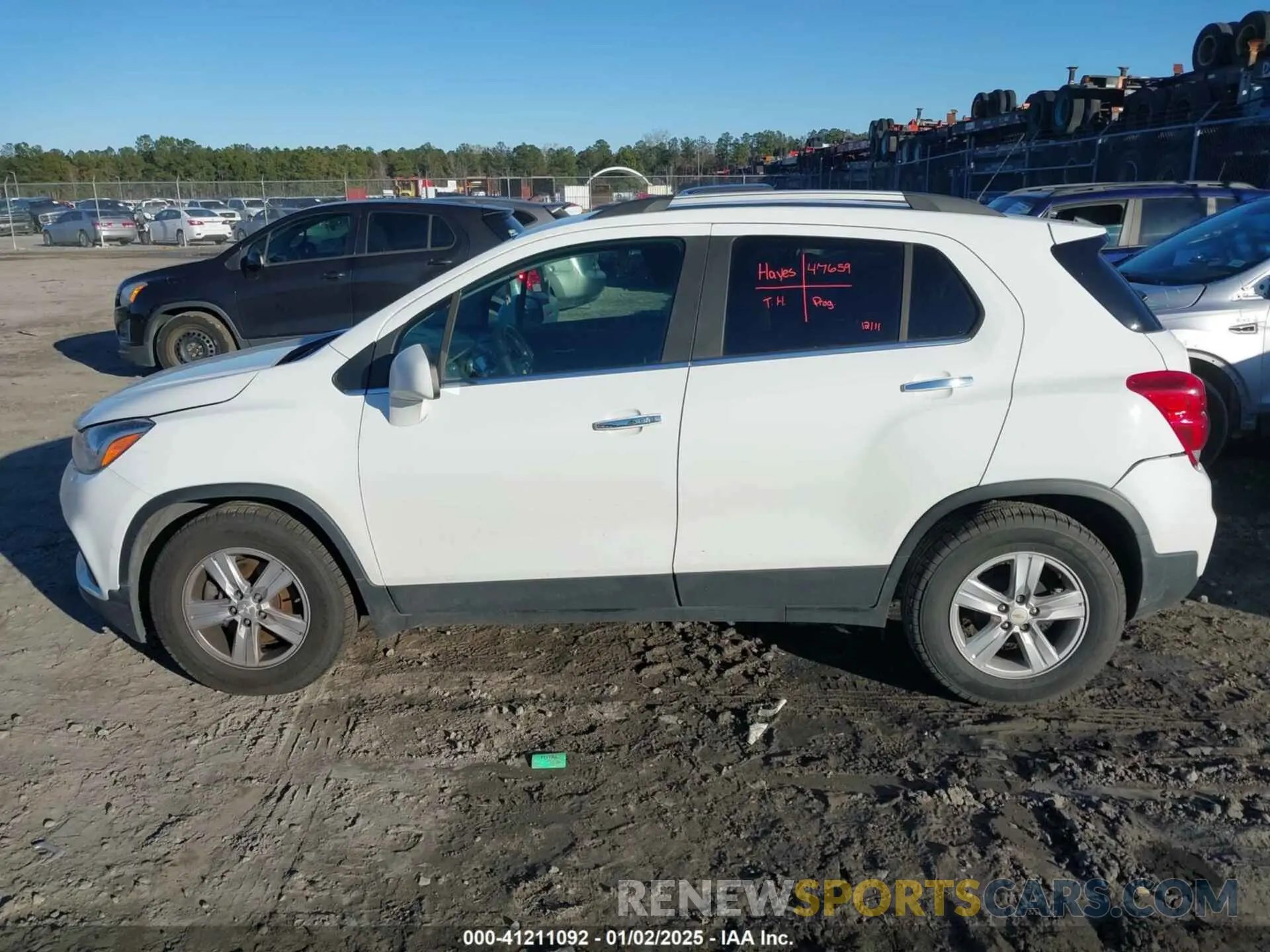 14 fotografías del automóvil dañado KL7CJLSBXKB937114 CHEVROLET TRAX 2019
