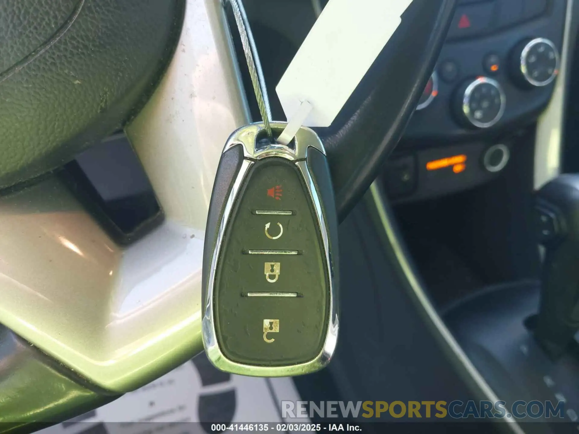 11 fotografías del automóvil dañado KL7CJLSBXKB962501 CHEVROLET TRAX 2019