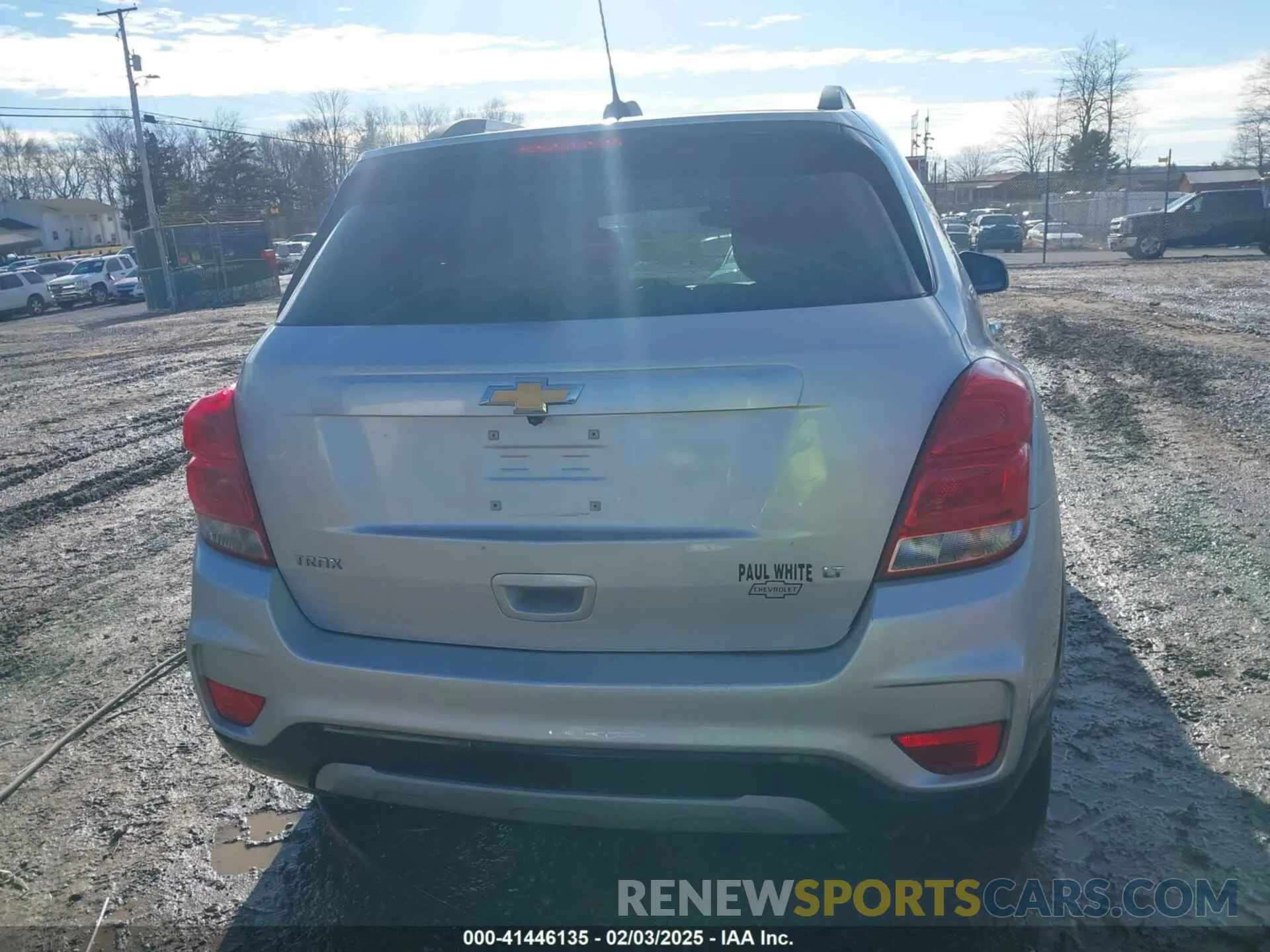 16 fotografías del automóvil dañado KL7CJLSBXKB962501 CHEVROLET TRAX 2019