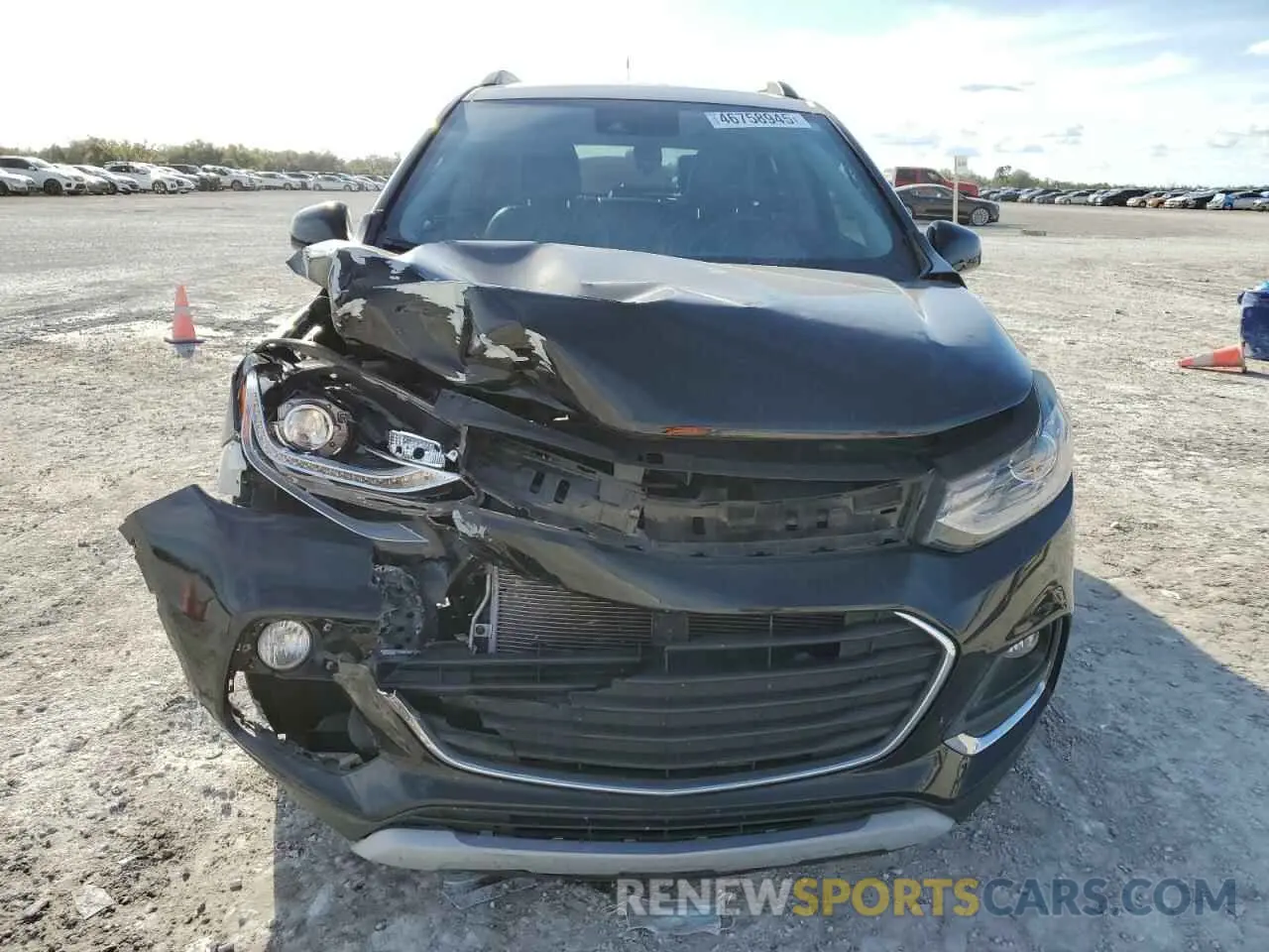 5 fotografías del automóvil dañado KL7CJMSBXKB814368 CHEVROLET TRAX 2019