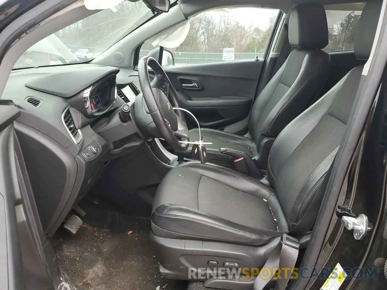 7 fotografías del automóvil dañado KL7CJPSB0KB918286 CHEVROLET TRAX 2019
