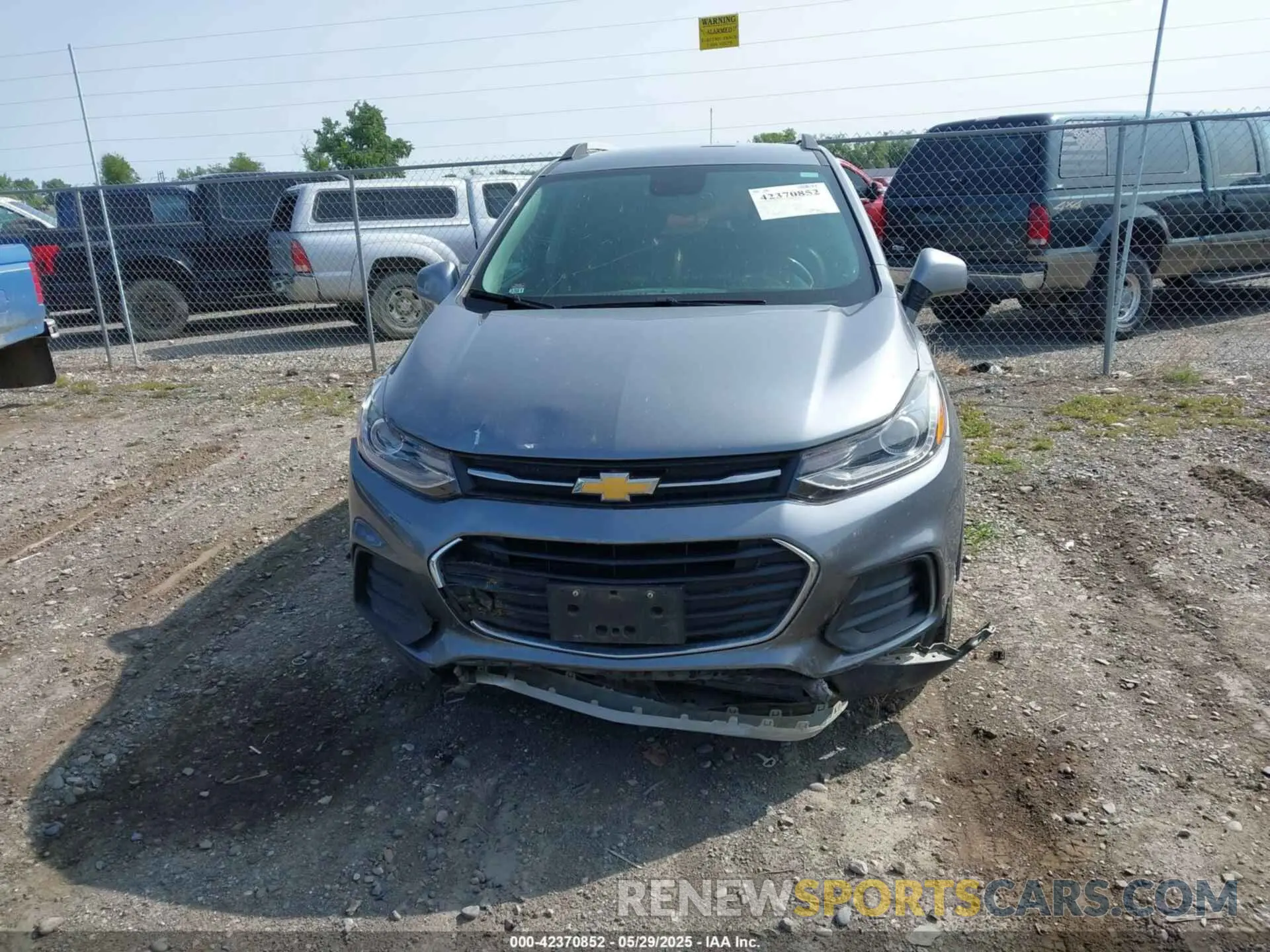 12 fotografías del automóvil dañado KL7CJPSB1KB744101 CHEVROLET TRAX 2019