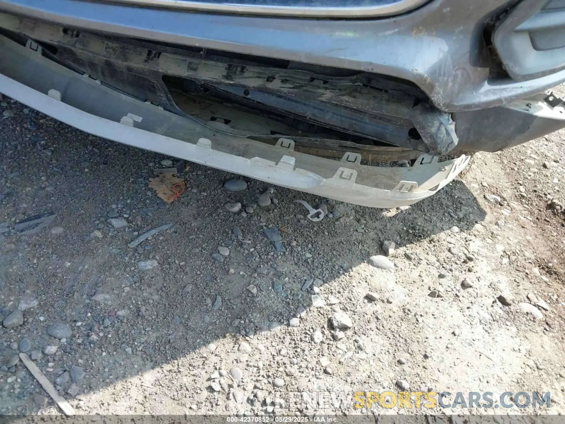 17 fotografías del automóvil dañado KL7CJPSB1KB744101 CHEVROLET TRAX 2019