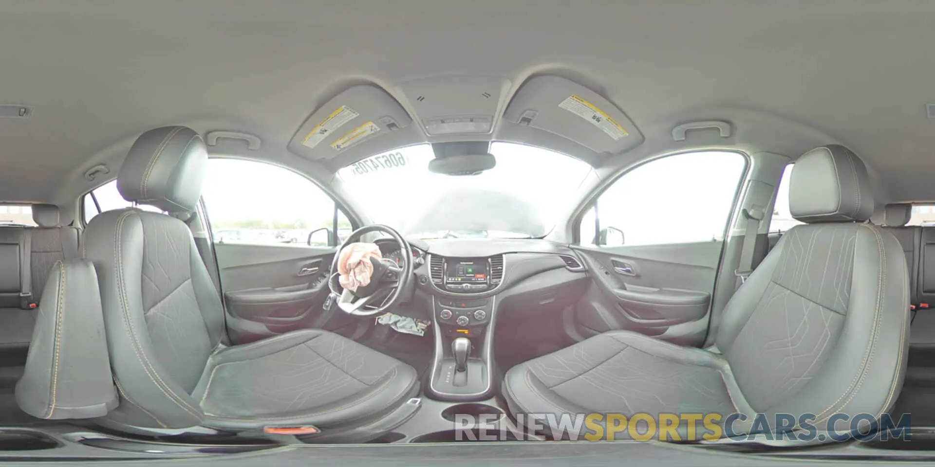 15 fotografías del automóvil dañado KL7CJPSB1KB915185 CHEVROLET TRAX 2019