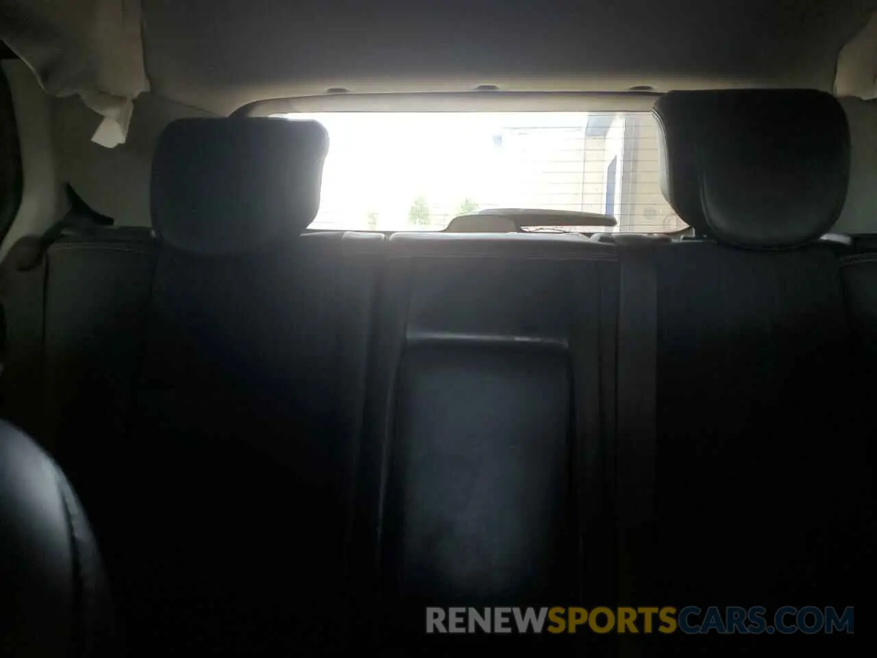 10 fotografías del automóvil dañado KL7CJPSB2KB727503 CHEVROLET TRAX 2019