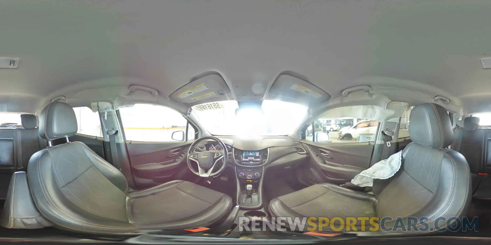 15 fotografías del automóvil dañado KL7CJPSB2KB727503 CHEVROLET TRAX 2019
