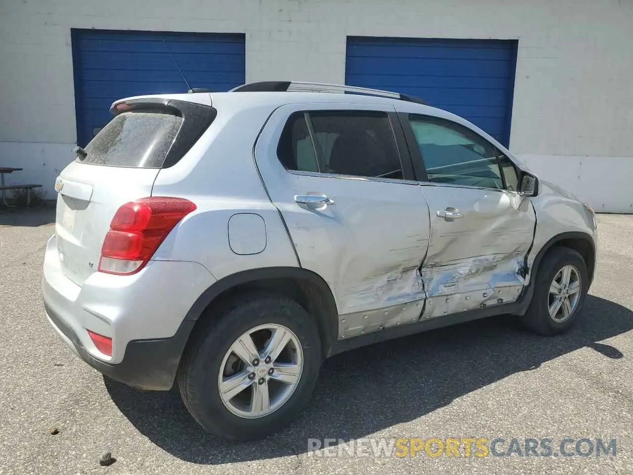 3 fotografías del automóvil dañado KL7CJPSB2KB727503 CHEVROLET TRAX 2019