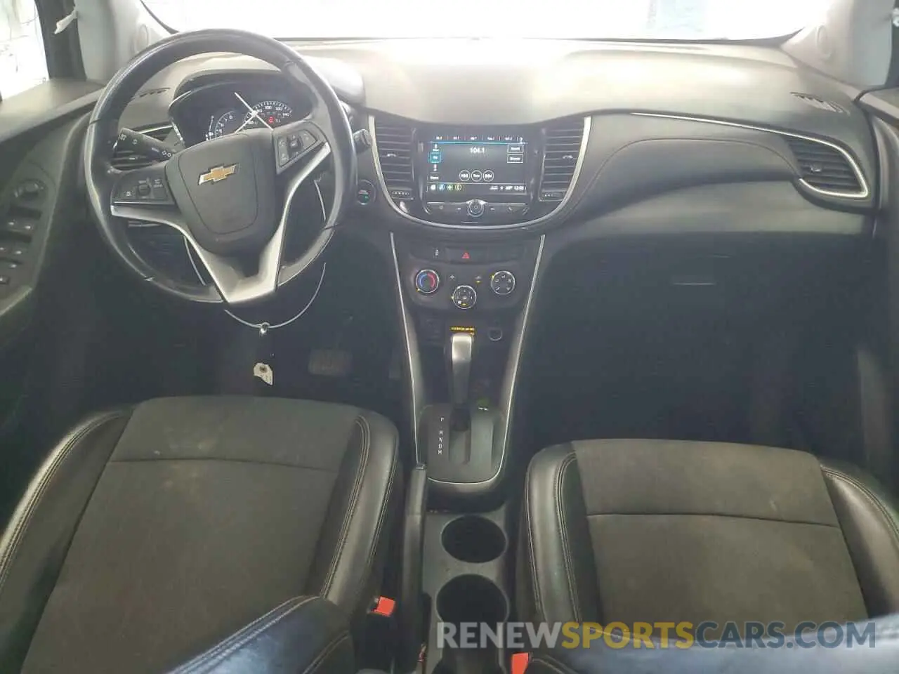 8 fotografías del automóvil dañado KL7CJPSB2KB727503 CHEVROLET TRAX 2019