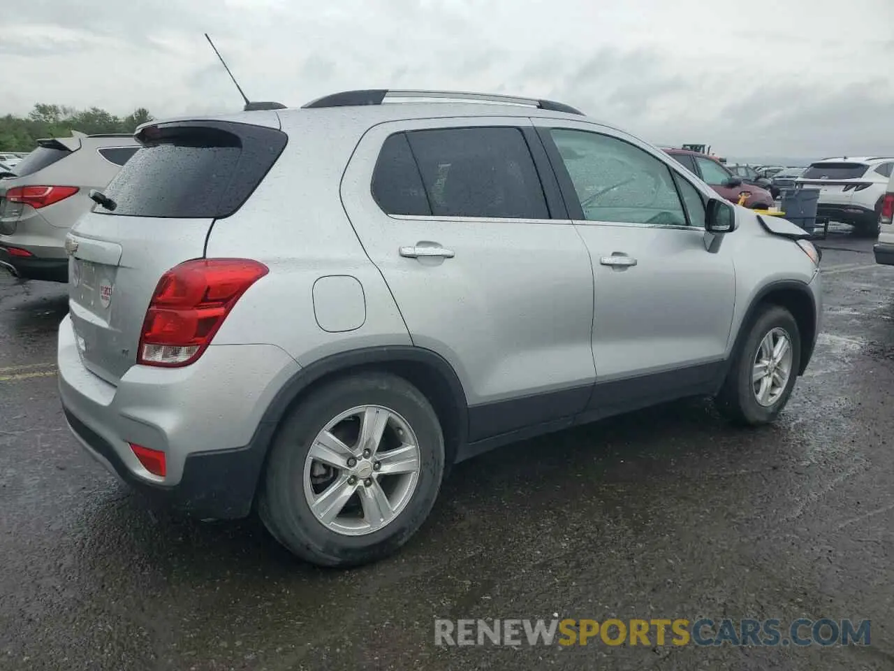 3 fotografías del automóvil dañado KL7CJPSB2KB882116 CHEVROLET TRAX 2019