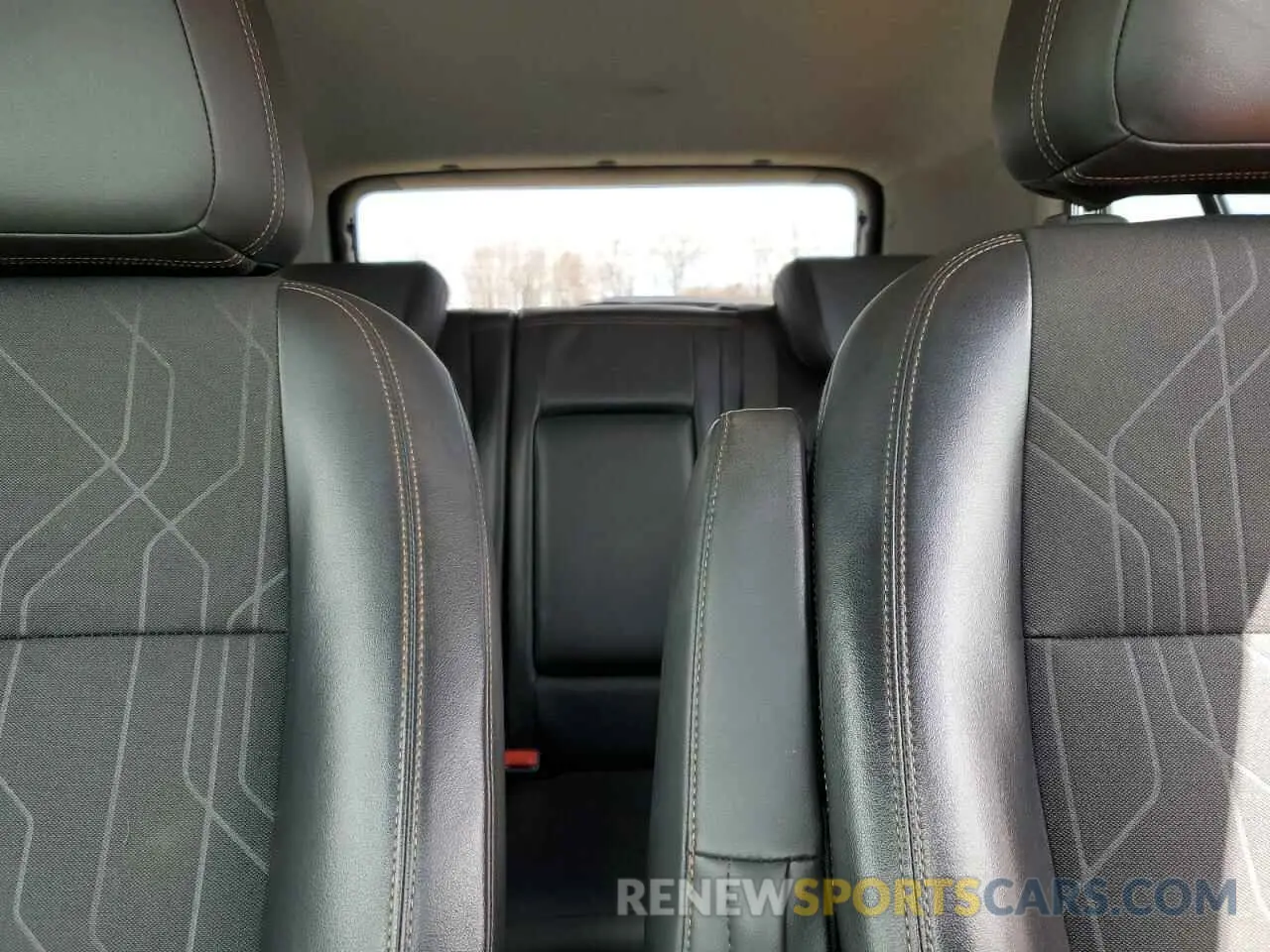 10 fotografías del automóvil dañado KL7CJPSB3KB923188 CHEVROLET TRAX 2019