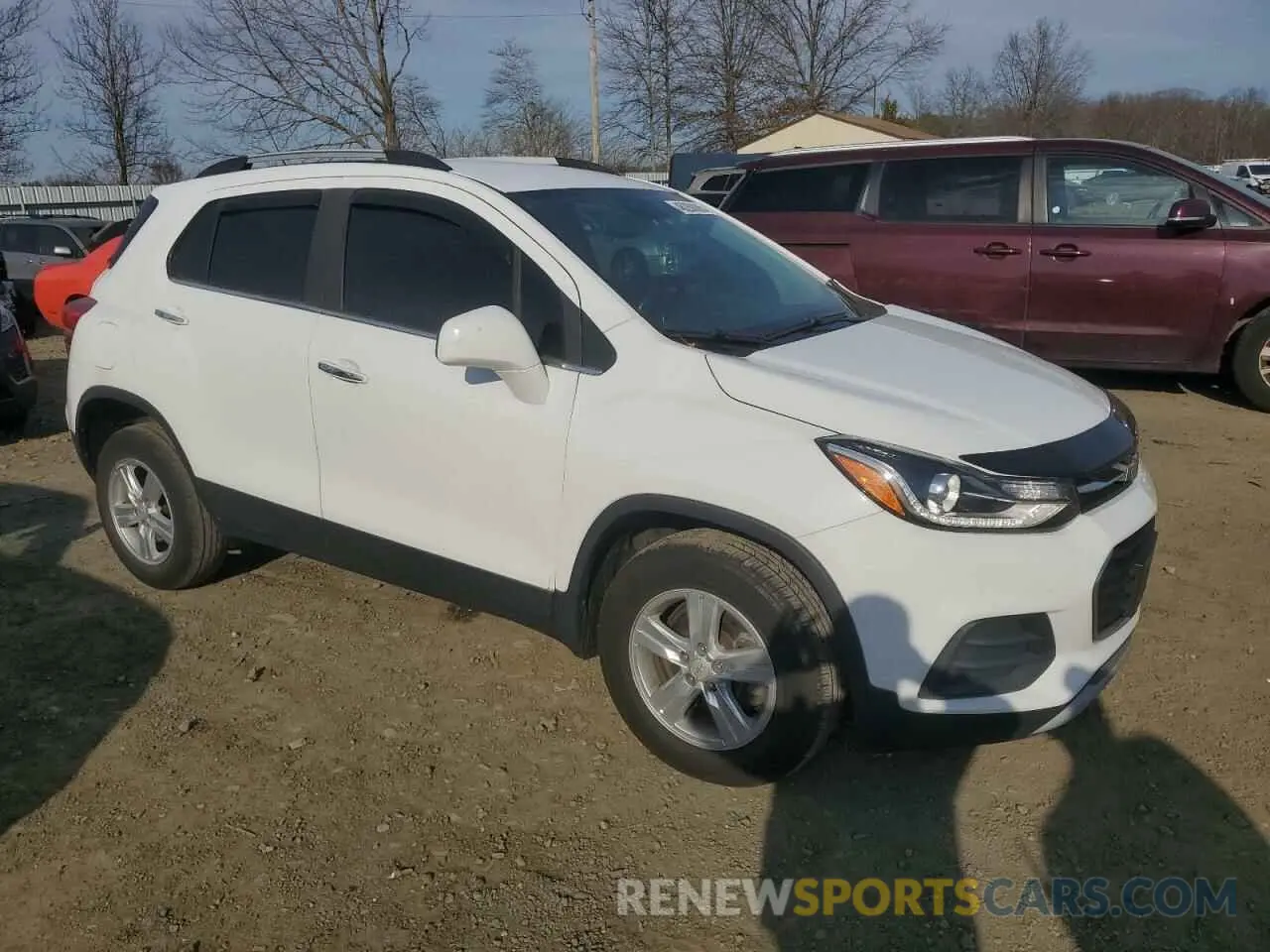 4 fotografías del automóvil dañado KL7CJPSB5KB833024 CHEVROLET TRAX 2019