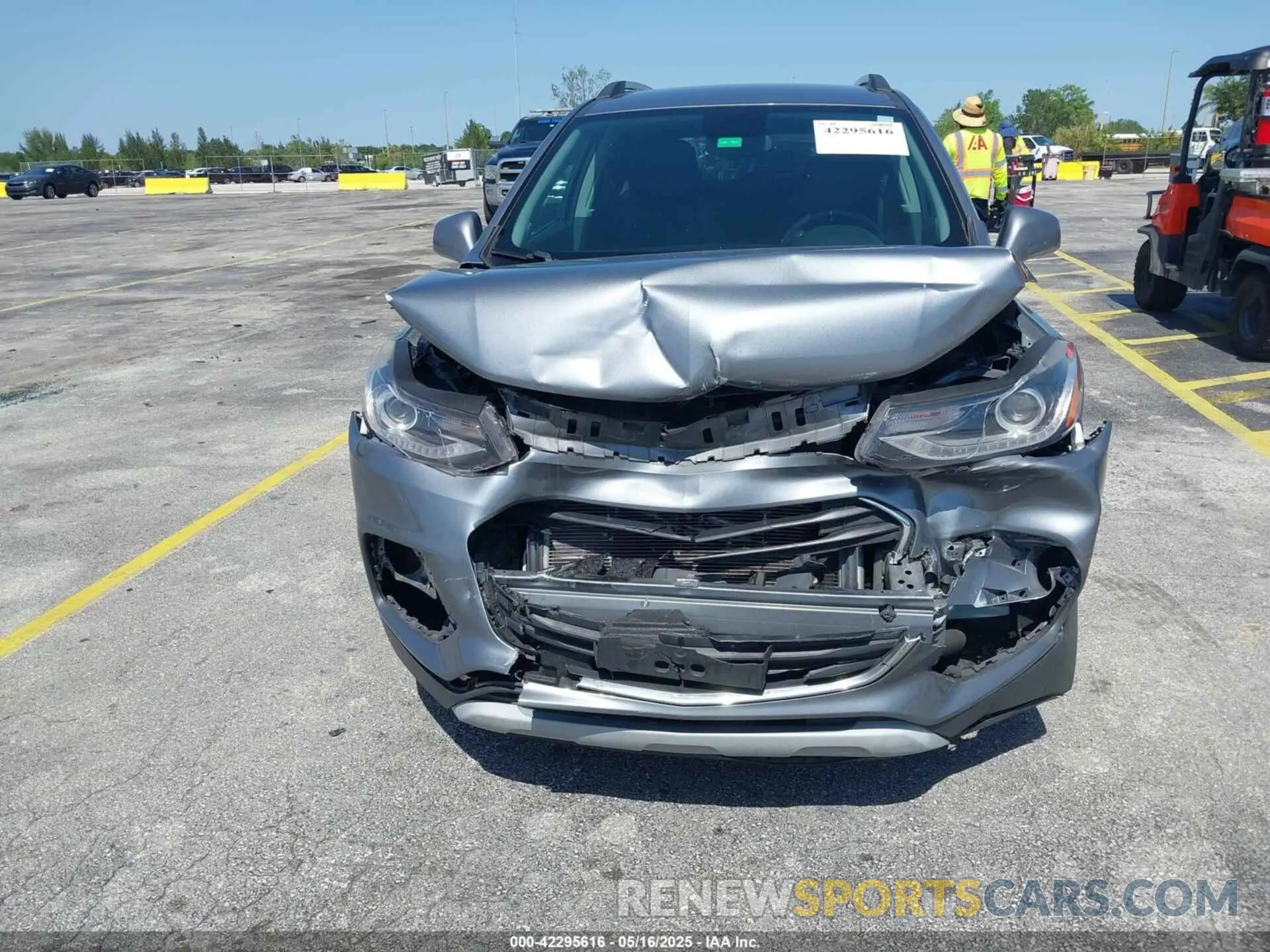6 fotografías del automóvil dañado KL7CJPSB6KB879252 CHEVROLET TRAX 2019