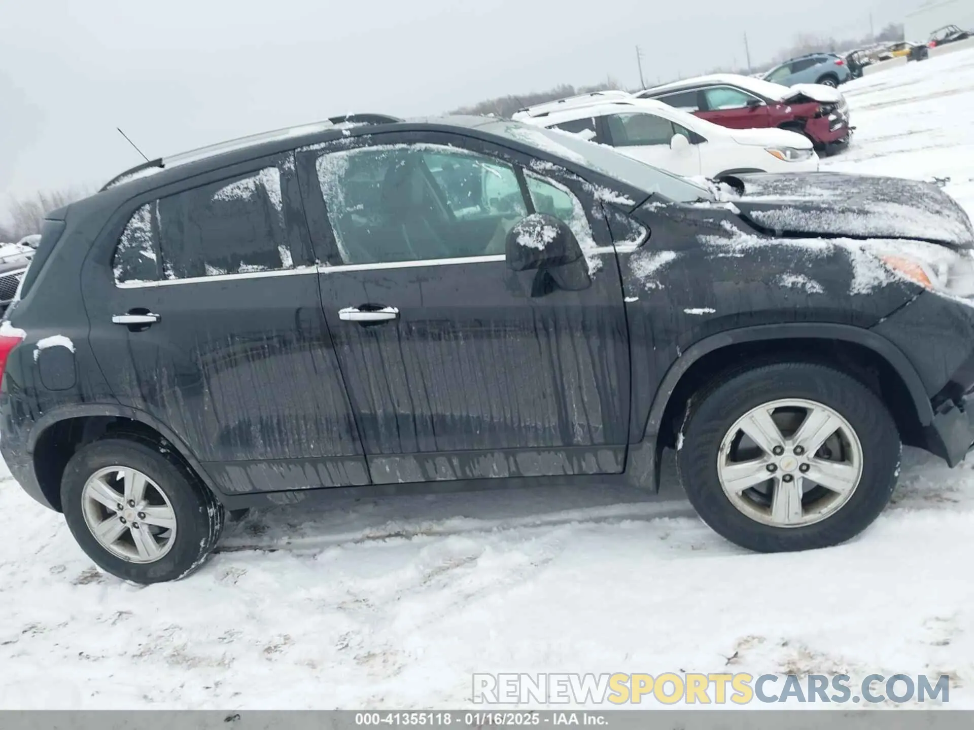 13 fotografías del automóvil dañado KL7CJPSB6KB925985 CHEVROLET TRAX 2019