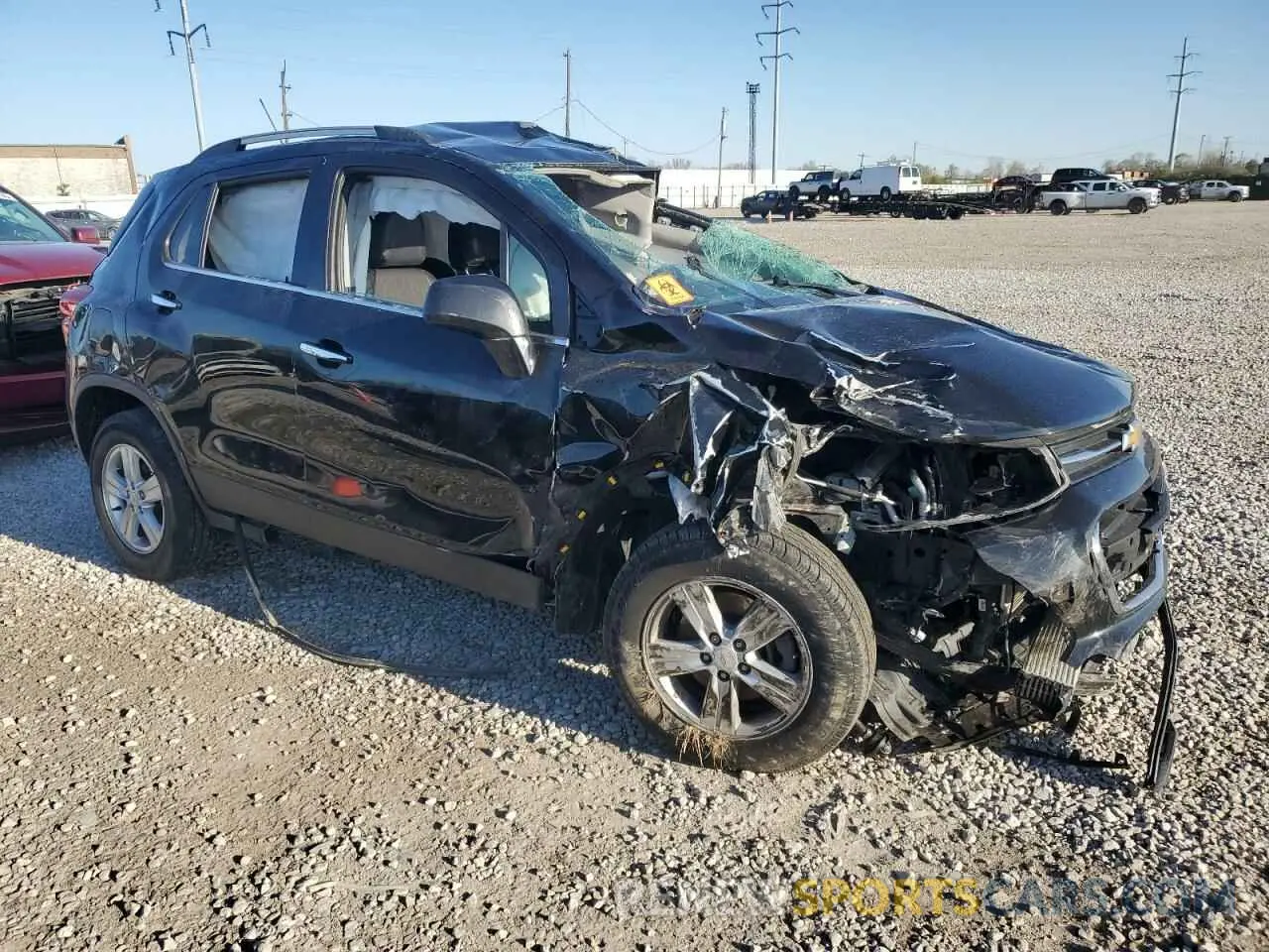 4 fotografías del automóvil dañado KL7CJPSB7KB719316 CHEVROLET TRAX 2019