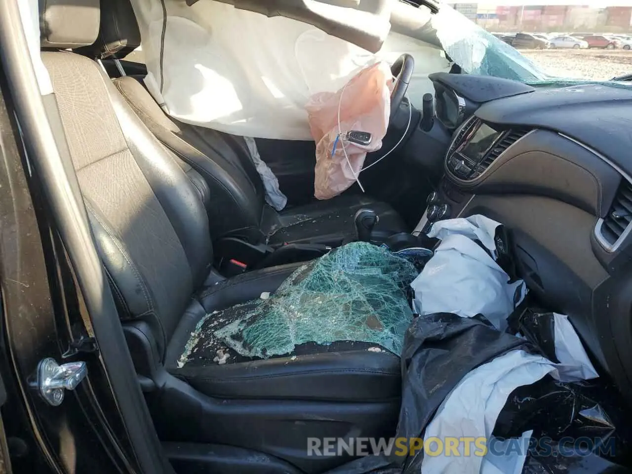 7 fotografías del automóvil dañado KL7CJPSB7KB719316 CHEVROLET TRAX 2019