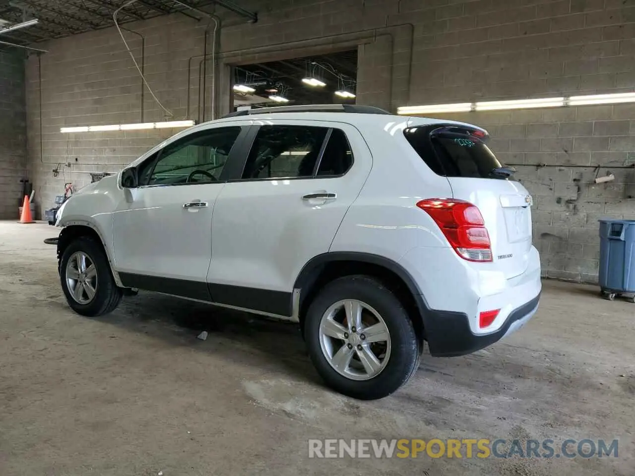 2 fotografías del automóvil dañado KL7CJPSB7KB904675 CHEVROLET TRAX 2019
